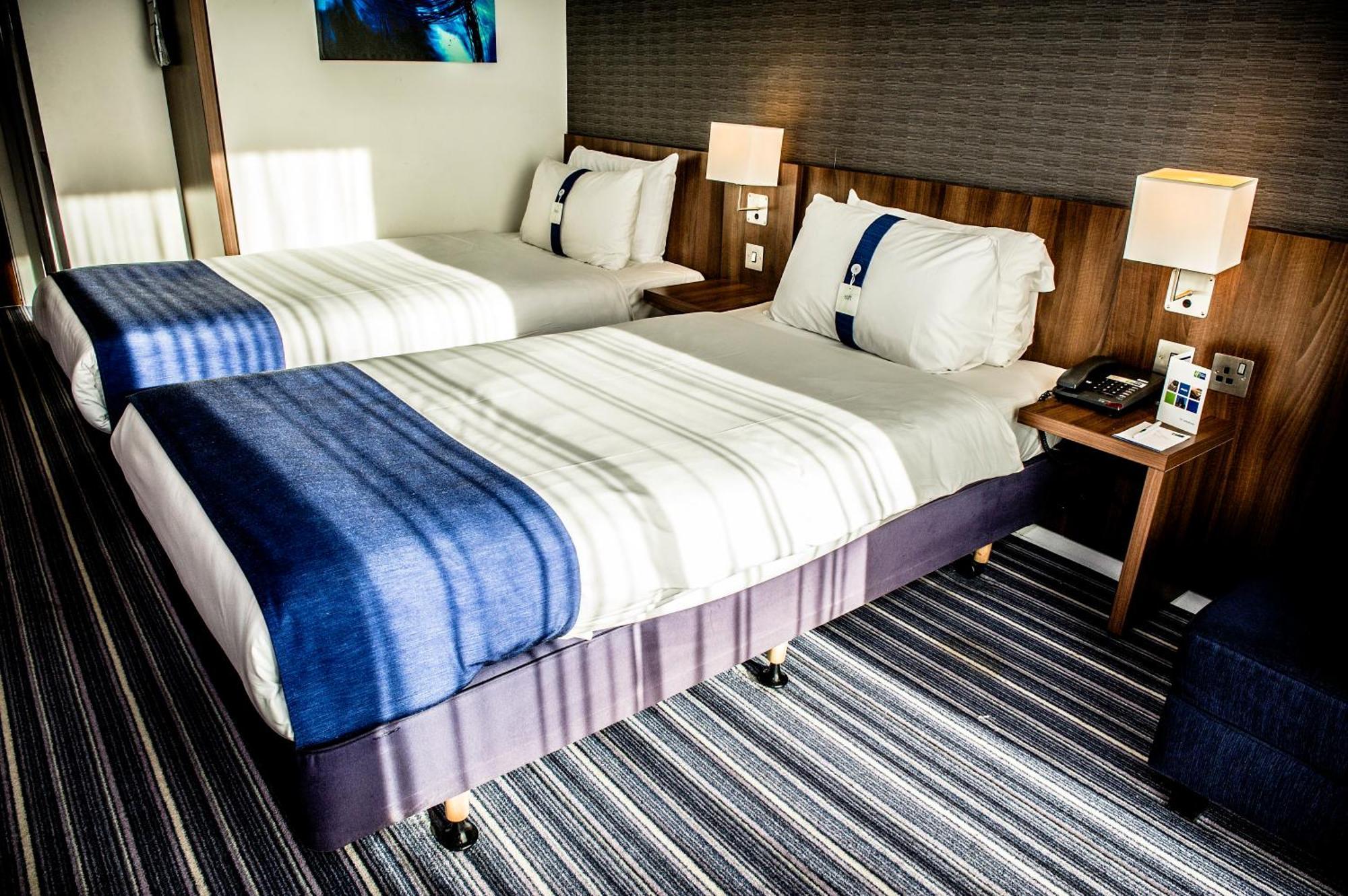 Standard Twin Room Hot