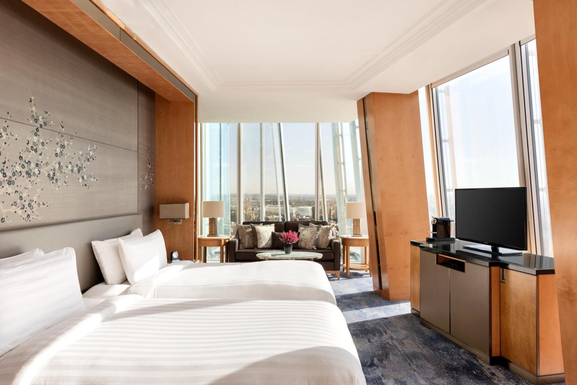 Iconic King Room City View