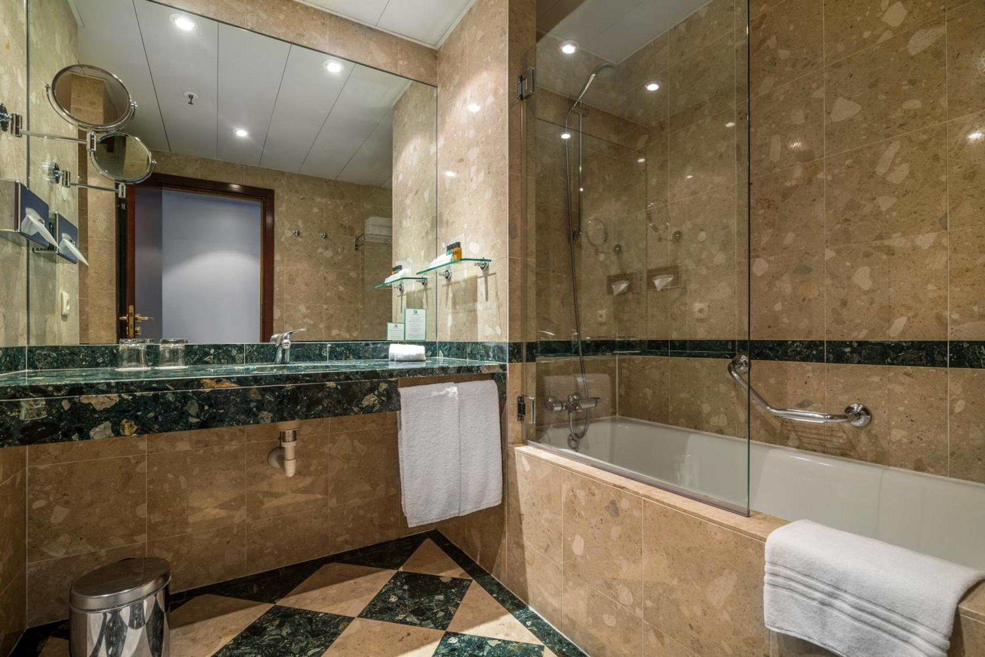 Quarto Standard