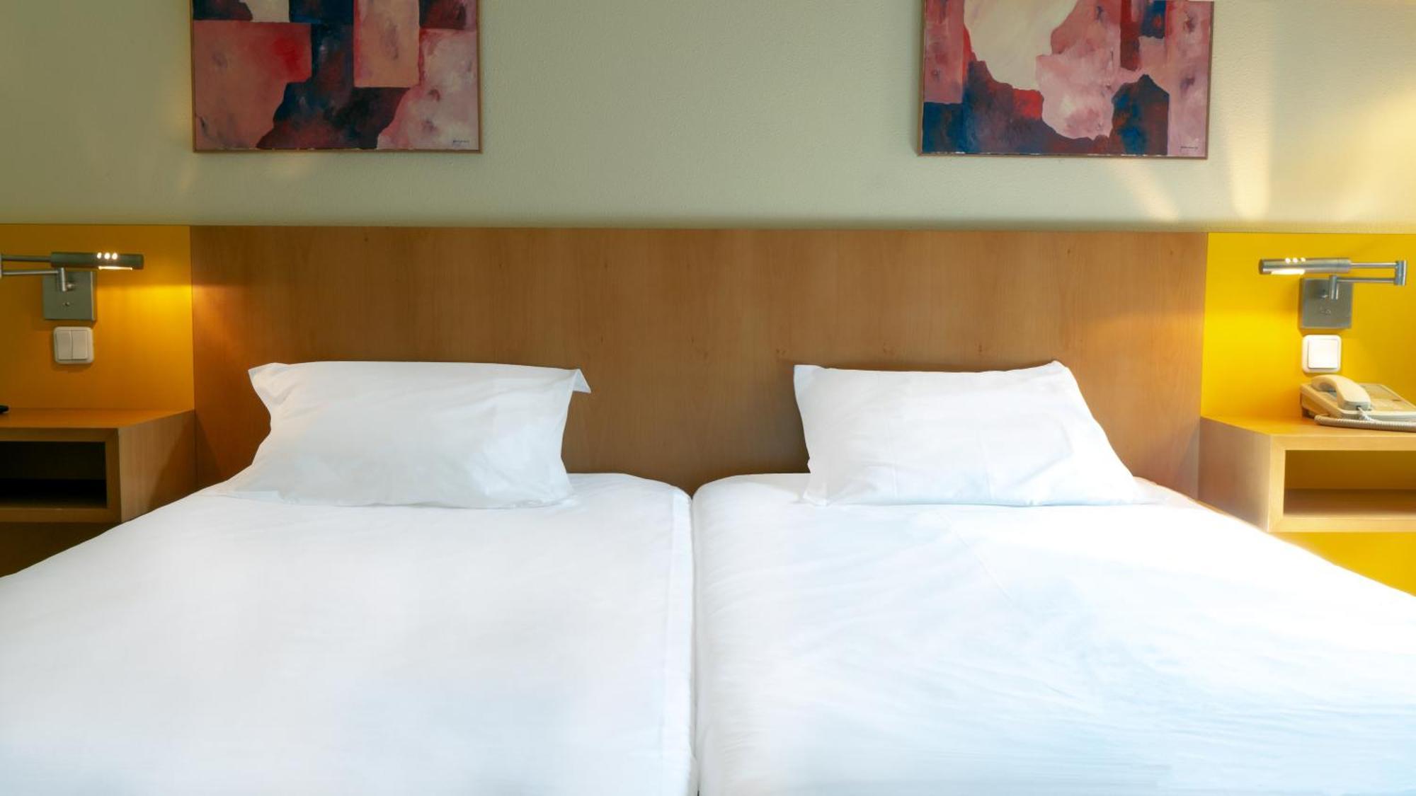 Standard Twin Room,1274336818:JPEG