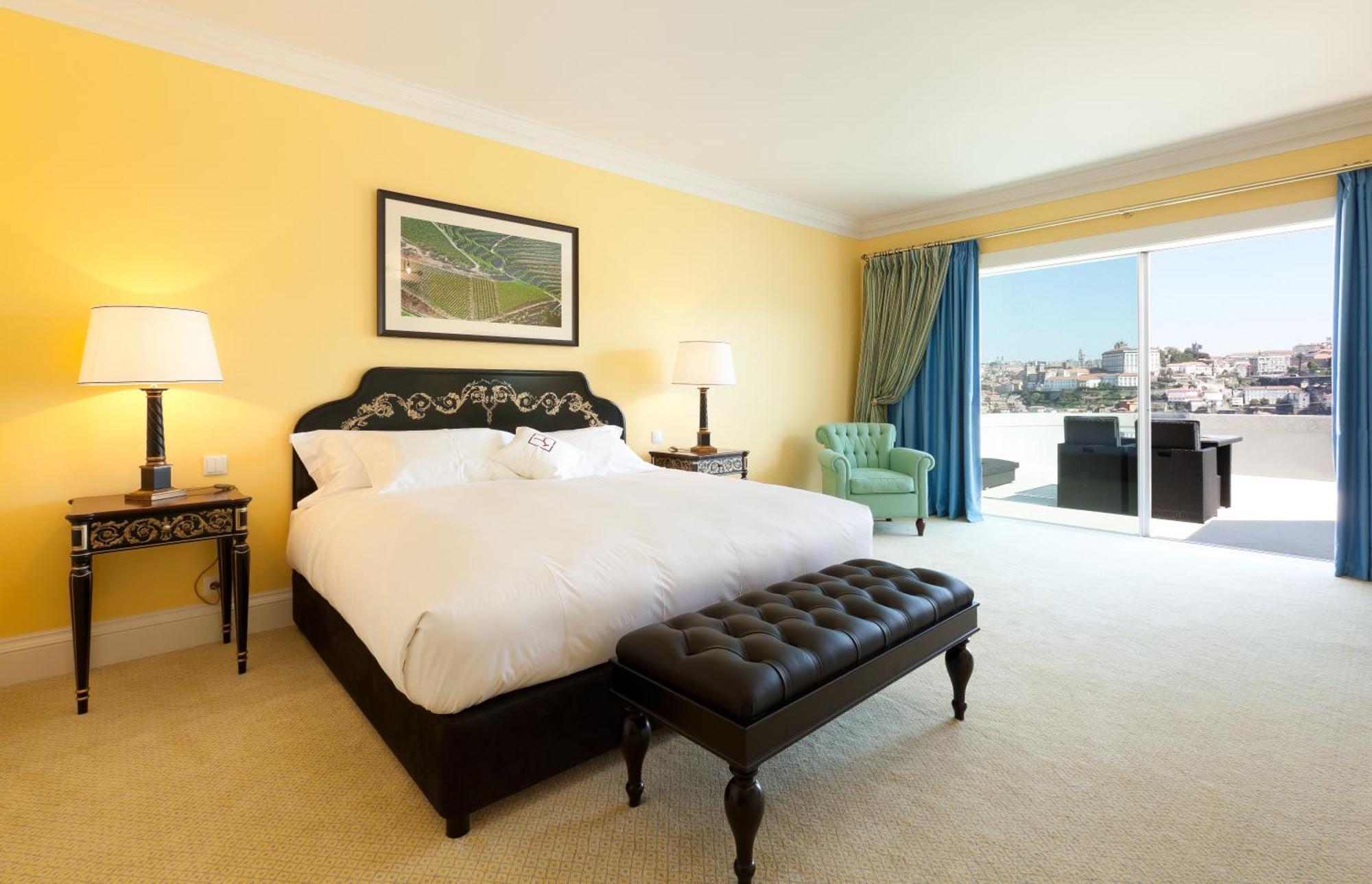 Superior Deluxe Double Room Panoramic River View