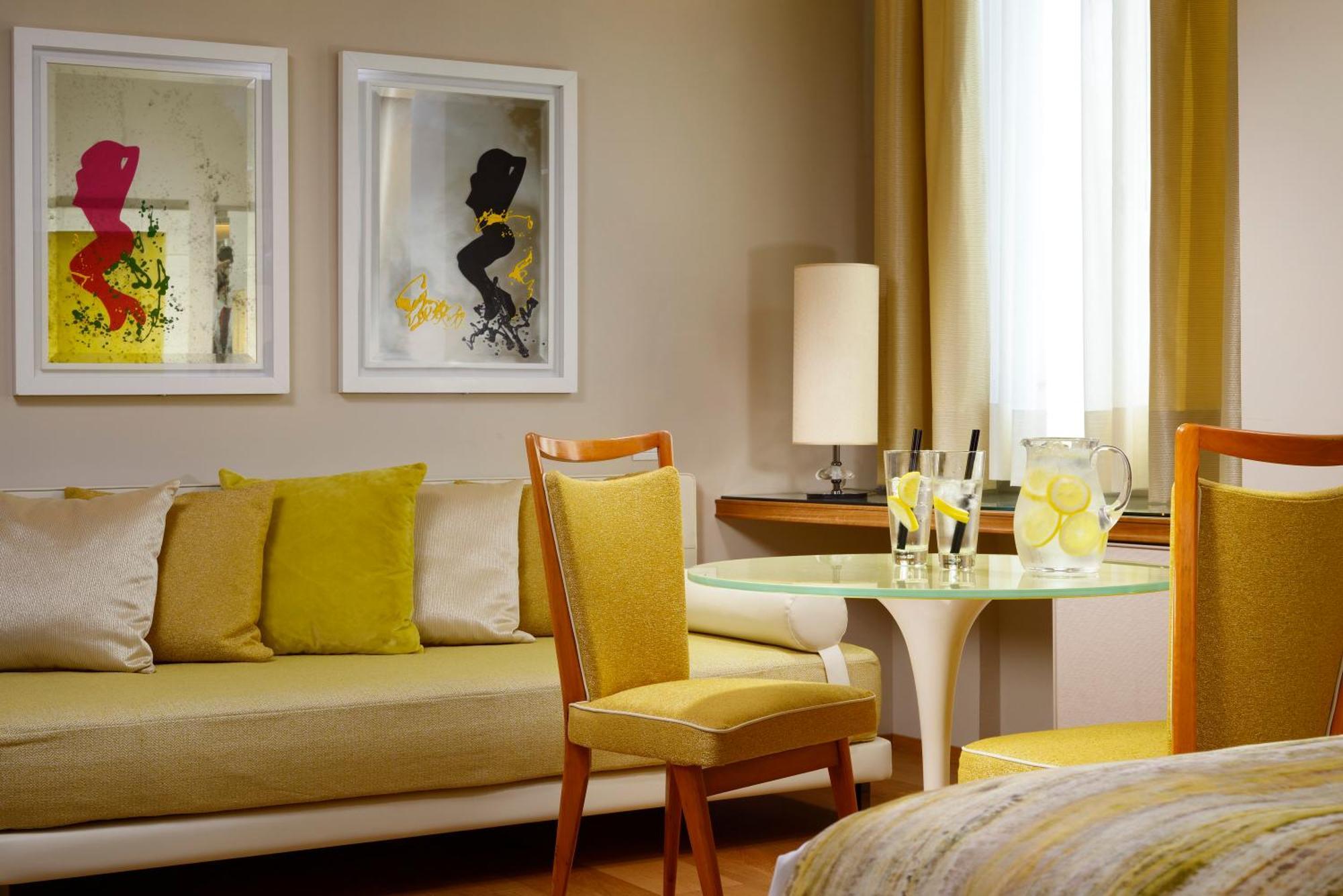 Executive Triple Room