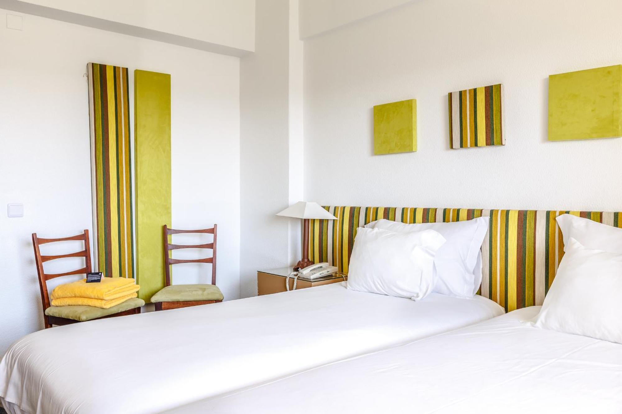 Standard Twin Room Sea View Balcony