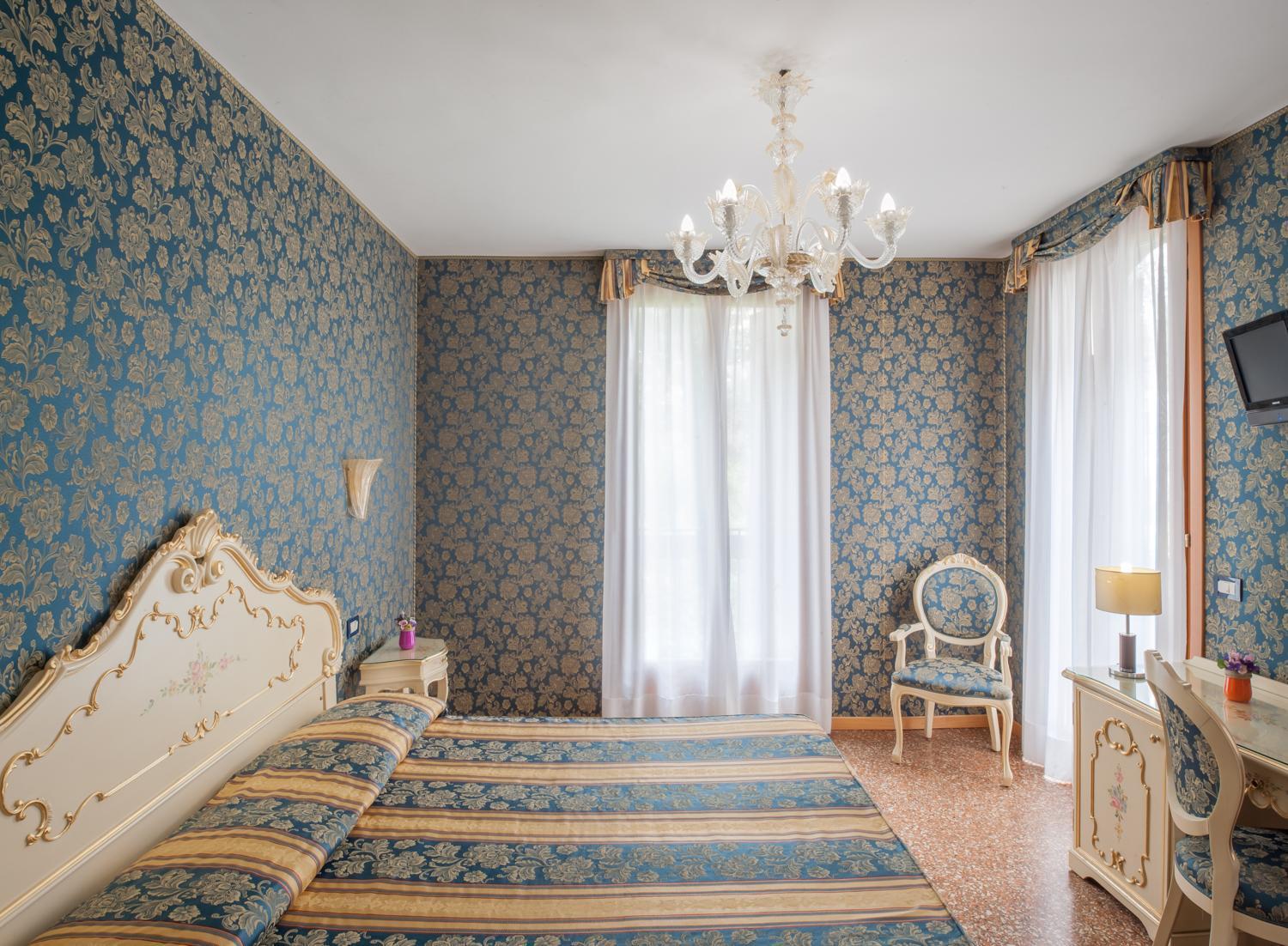 Deluxe Double or Twin Room Balcony