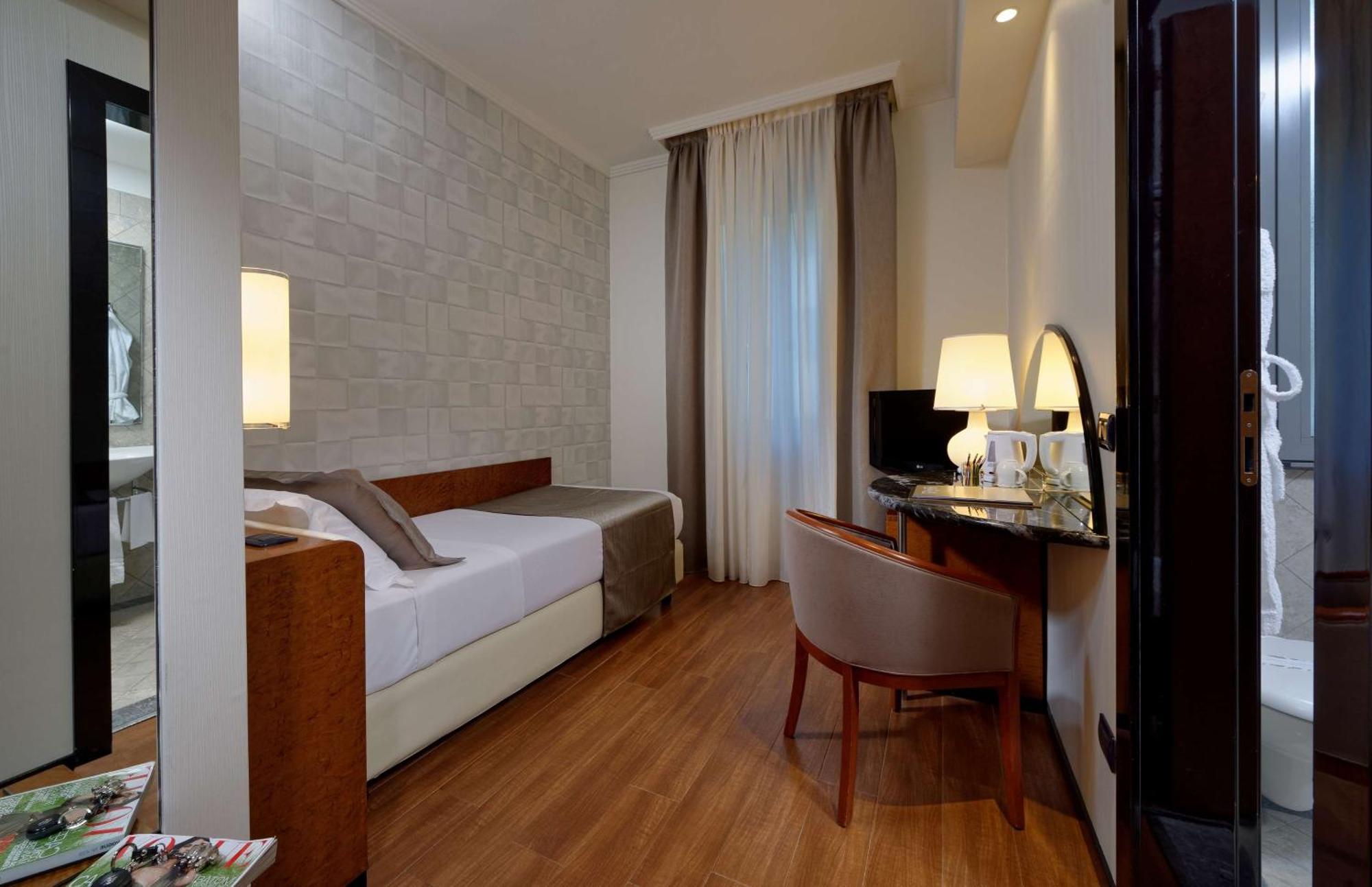 Comfort Single Room