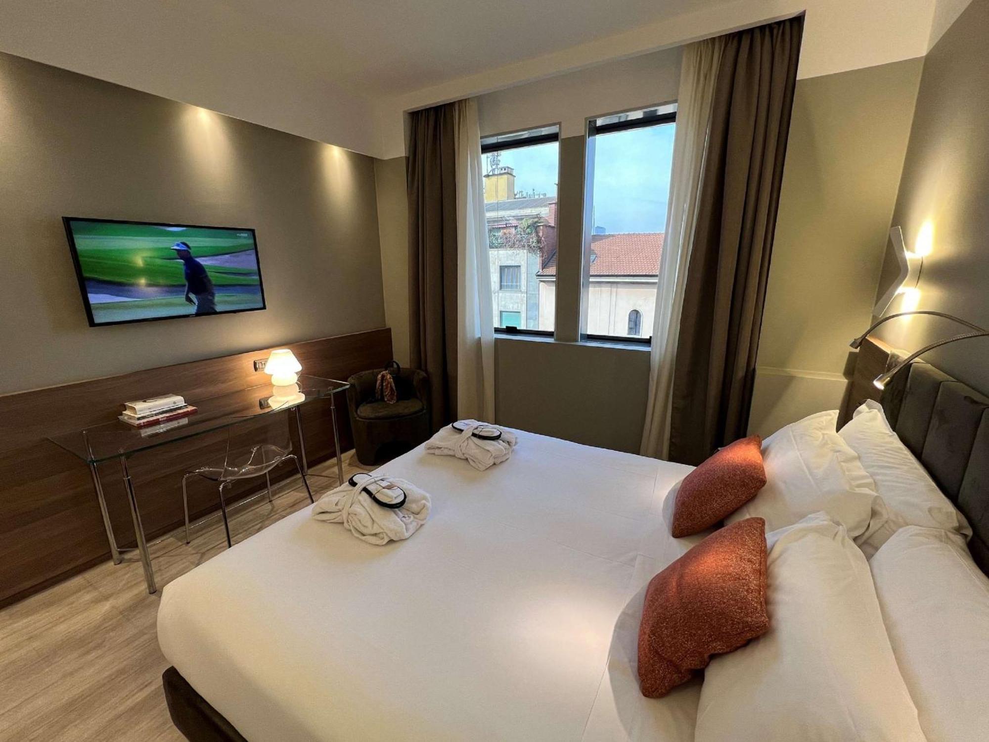 Comfort Queen Room