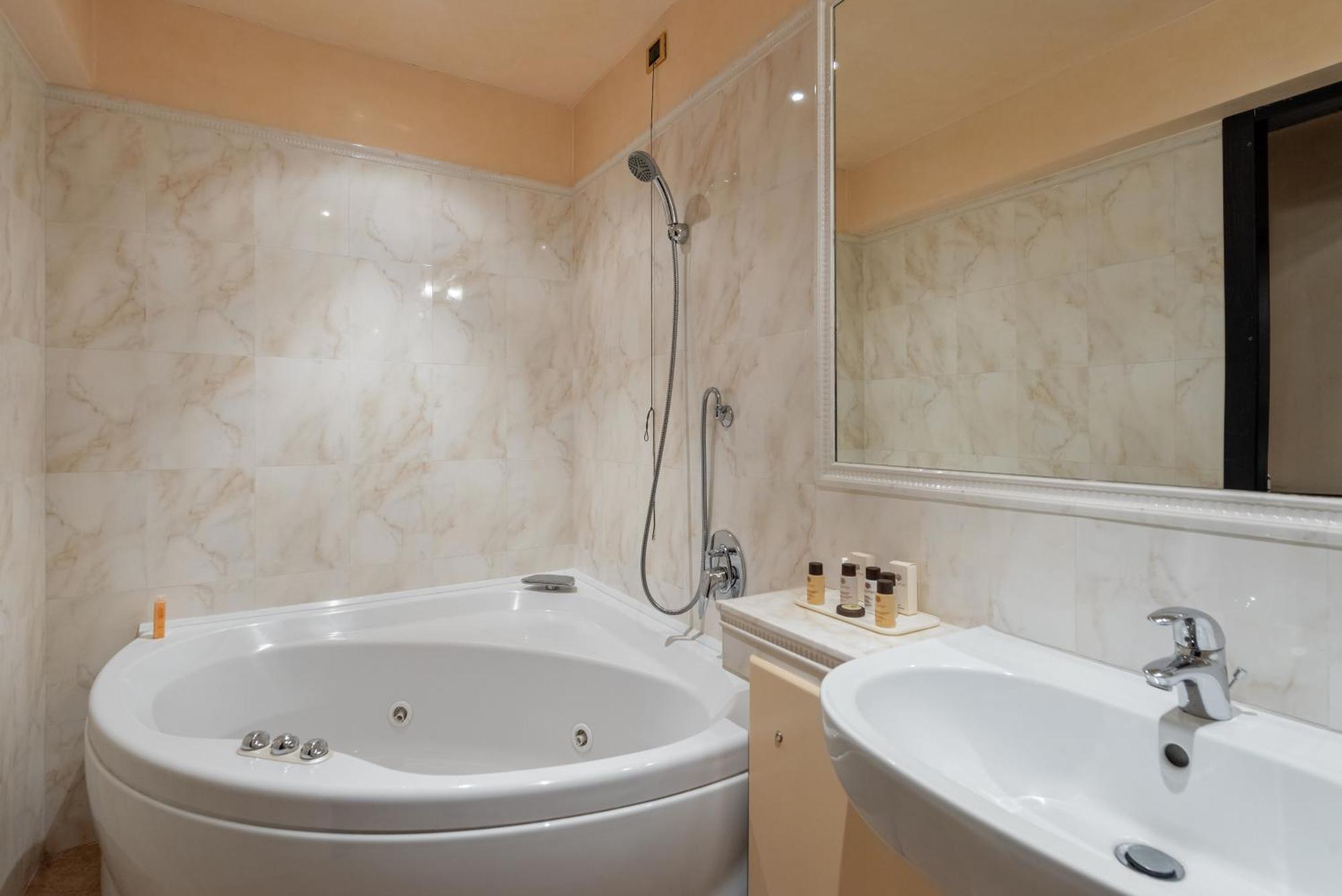 Junior Suite con Vasca Idromassaggio