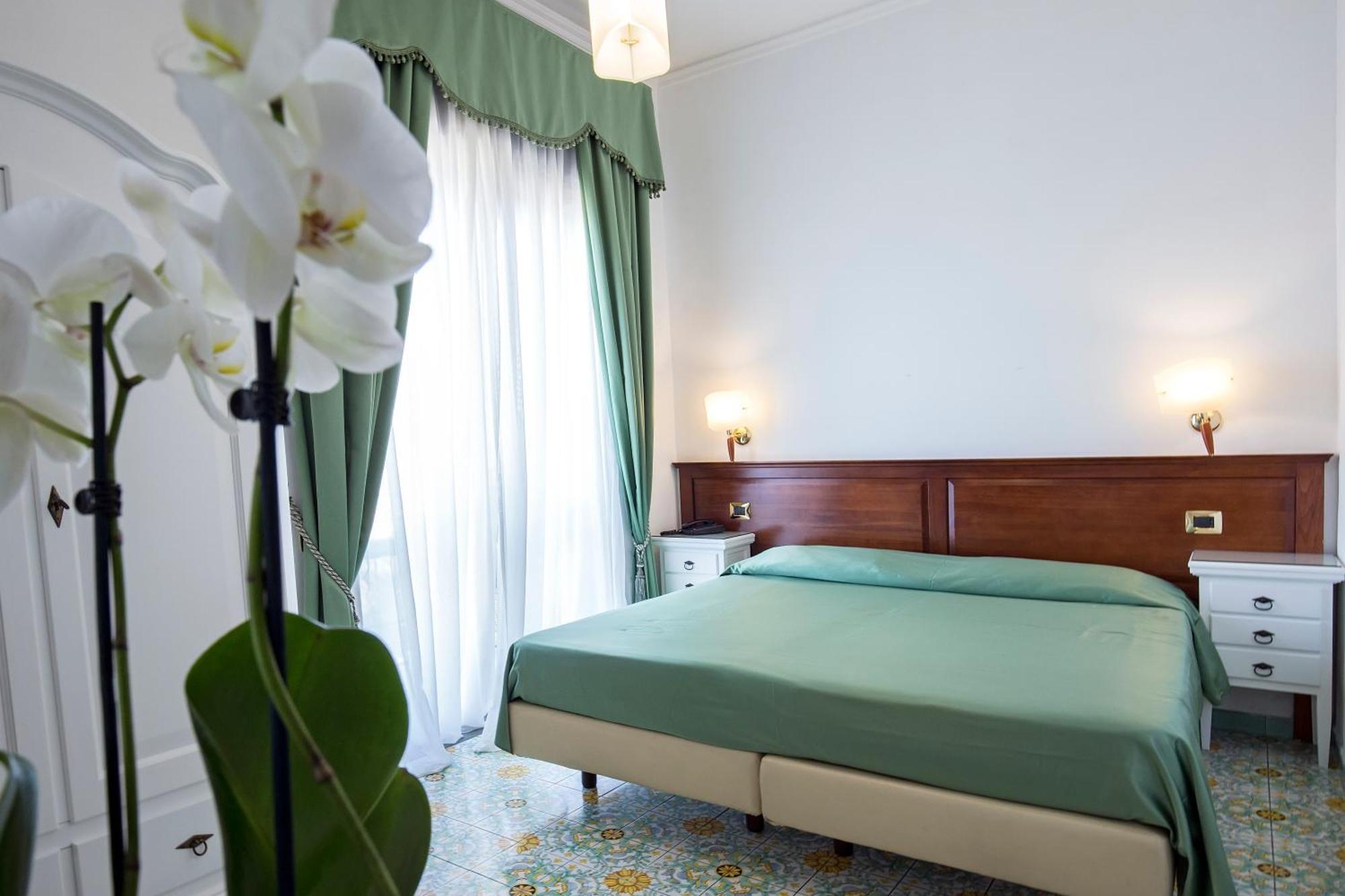 Deluxe Double Room Balcony Sea View