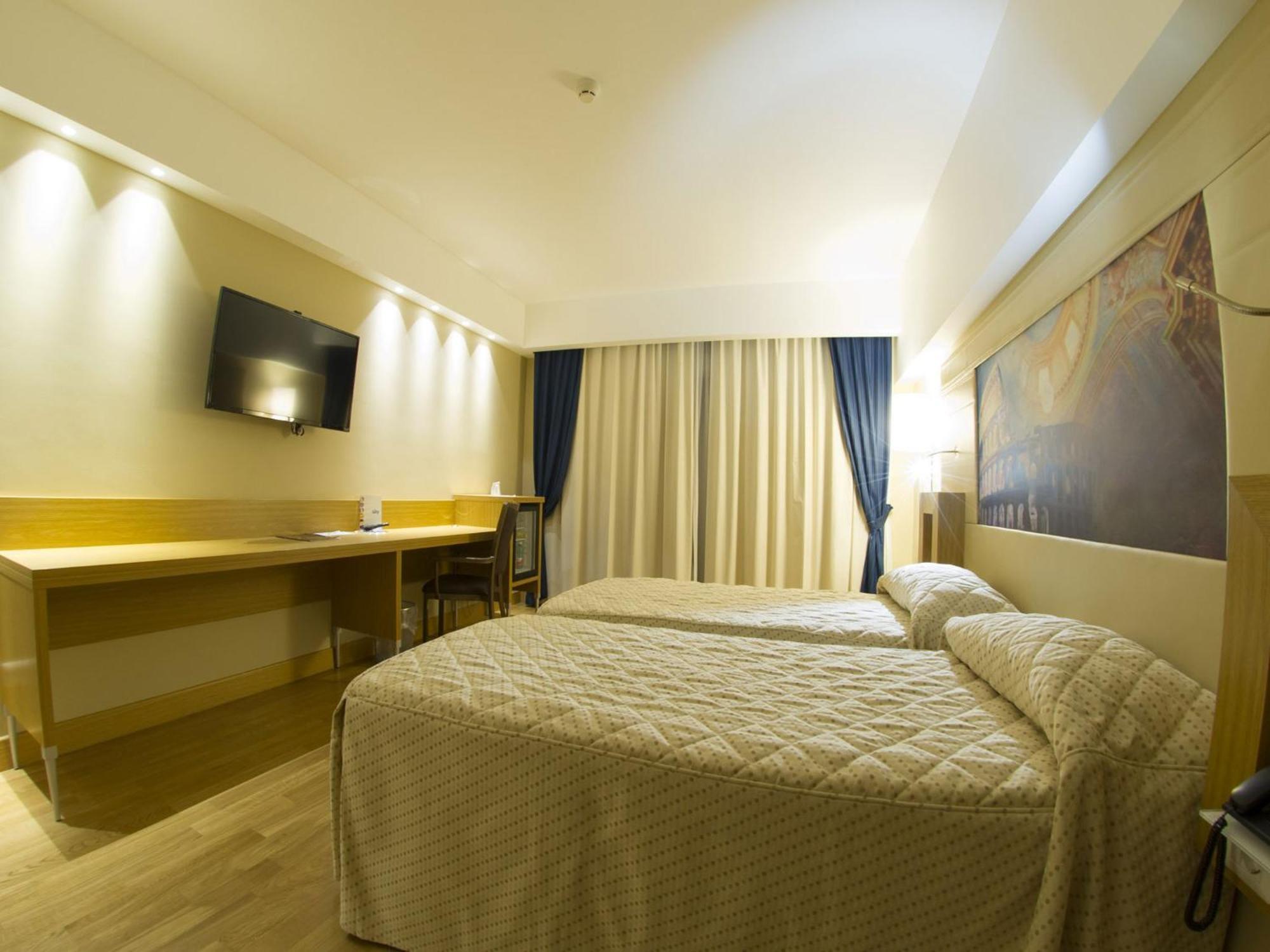 Superior Double or Twin Room with Airport Transfer,370771354:JPEG