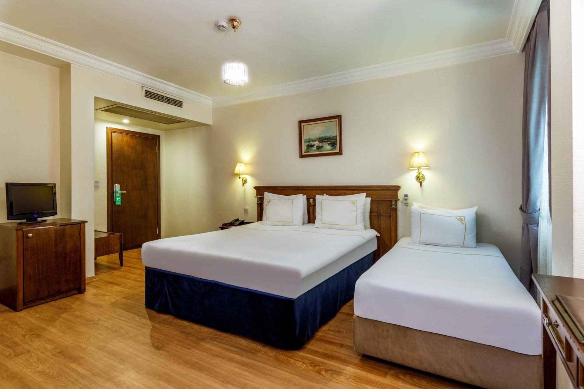 Standard Triple Room,1274948800:JPEG