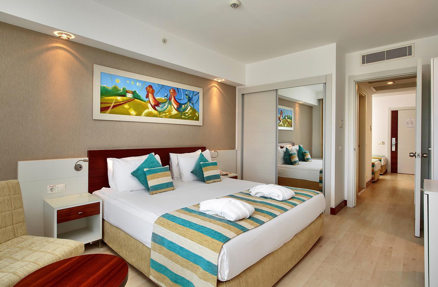 Family Room Partial Sea View