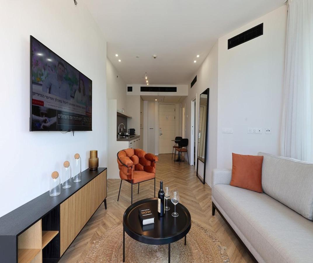 Play Suite