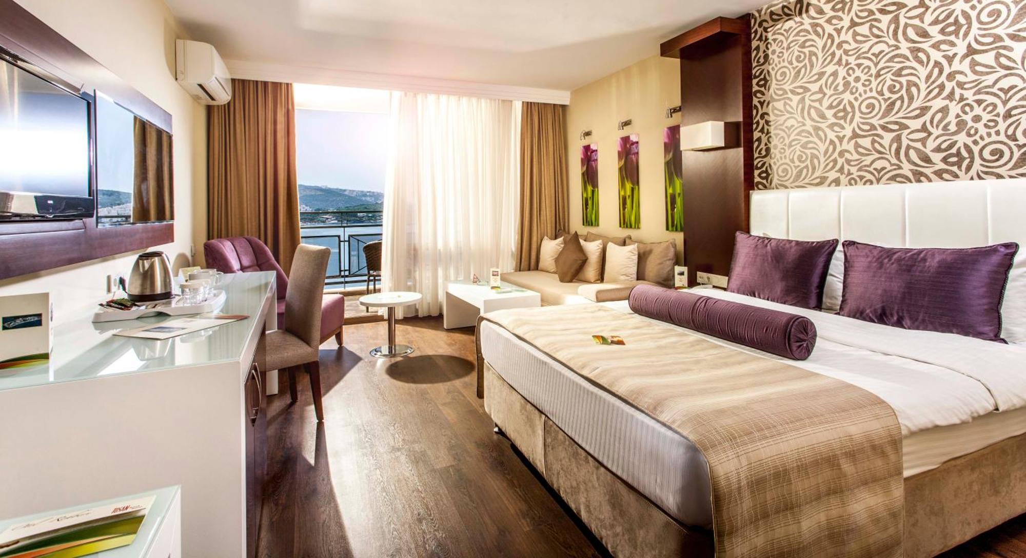 Deluxe Room Sea View