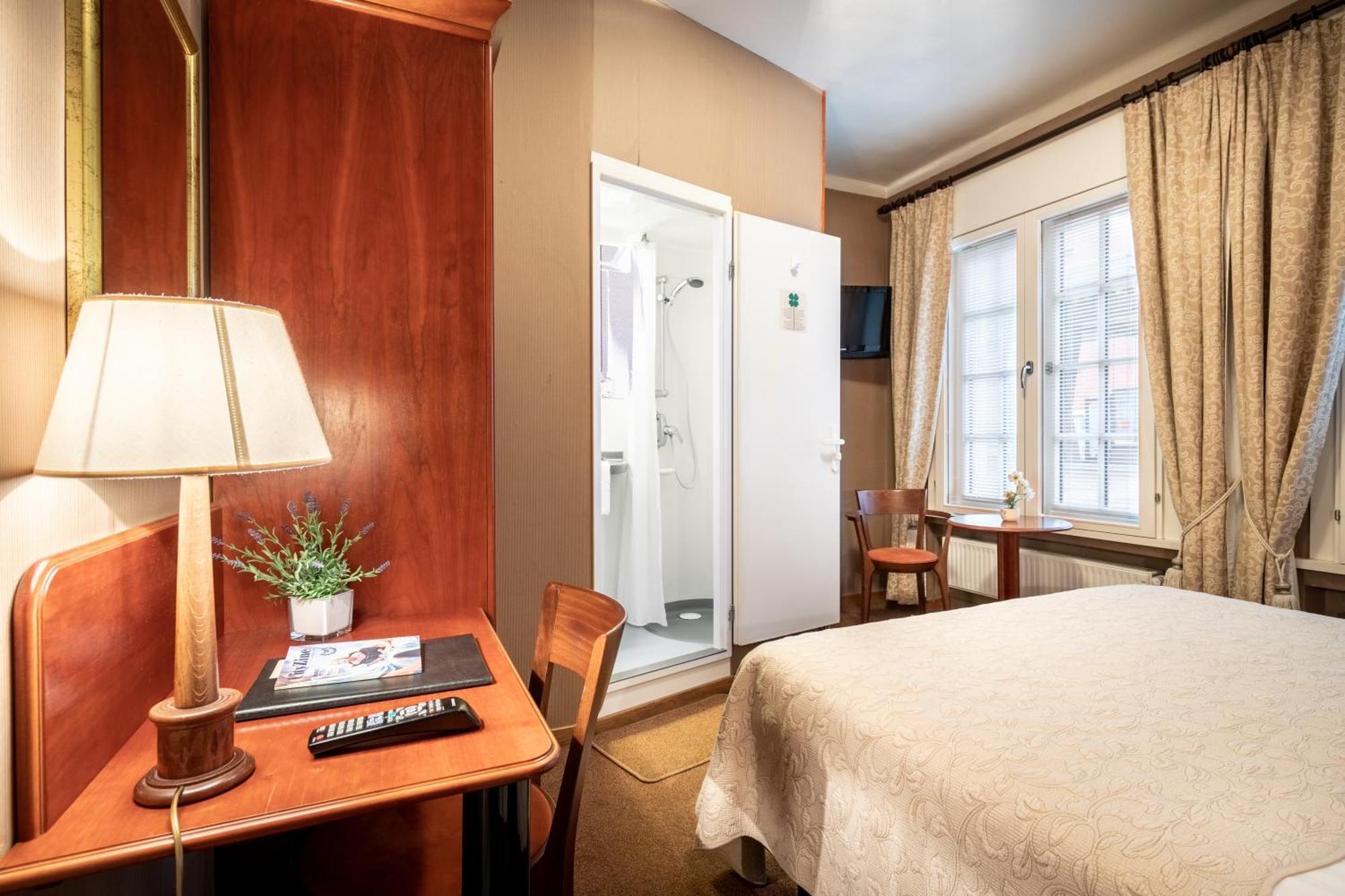 Single Room