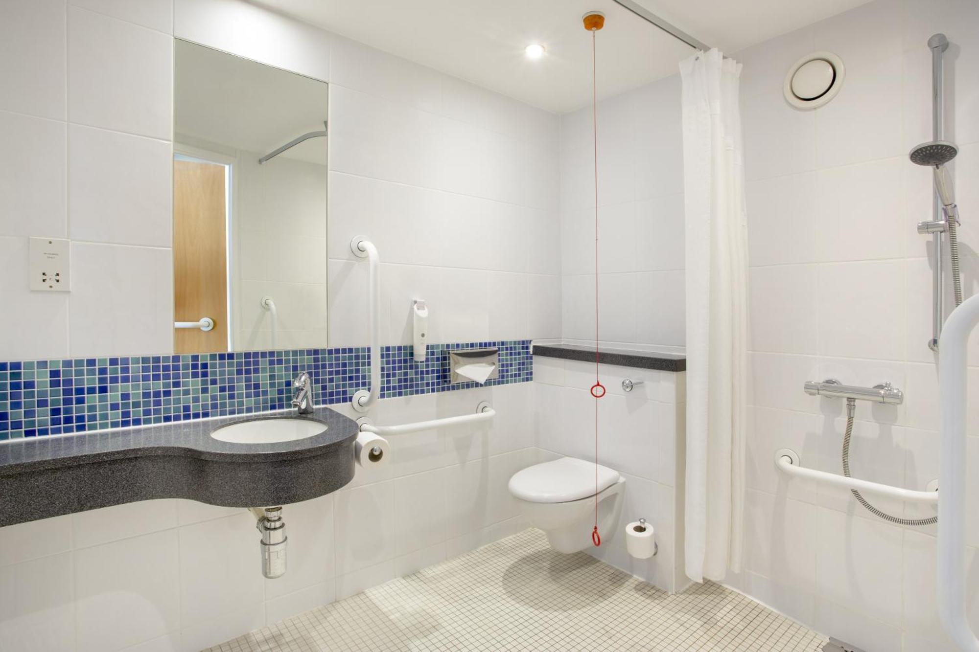 Standard Double Room Hot Accessible
