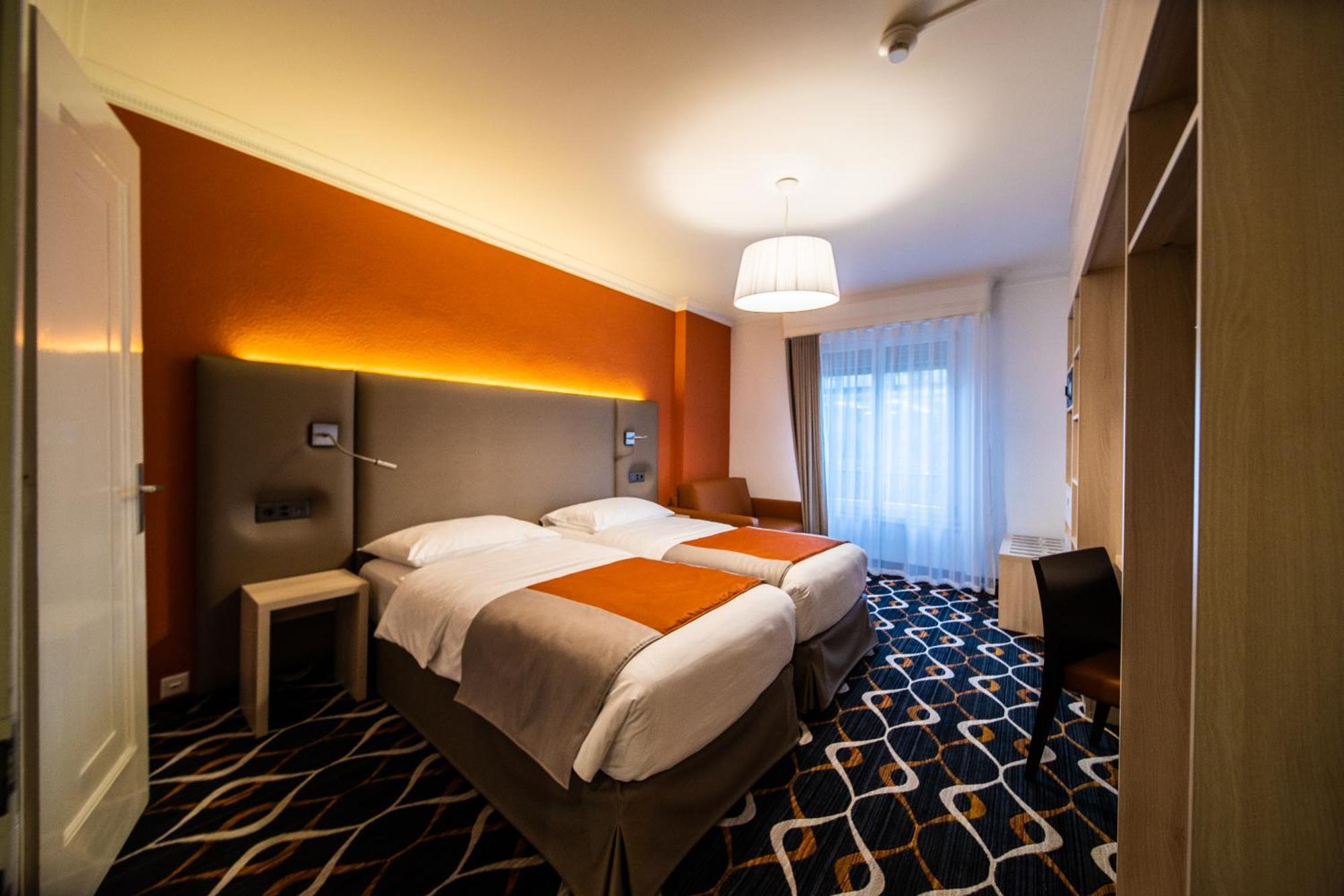 Standaard Kamer met 2 Bedden