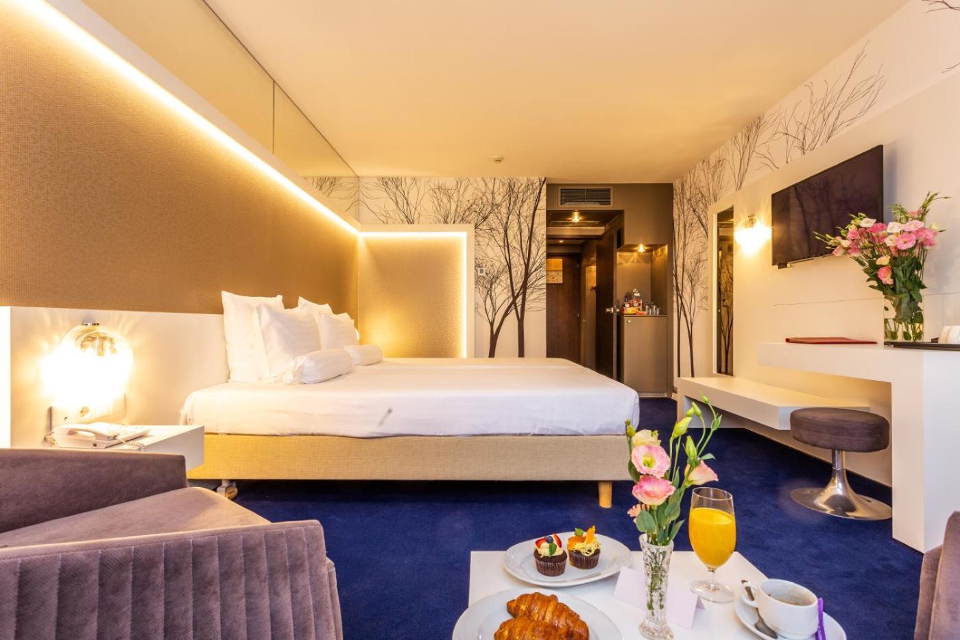 Classic Double or Twin Room
