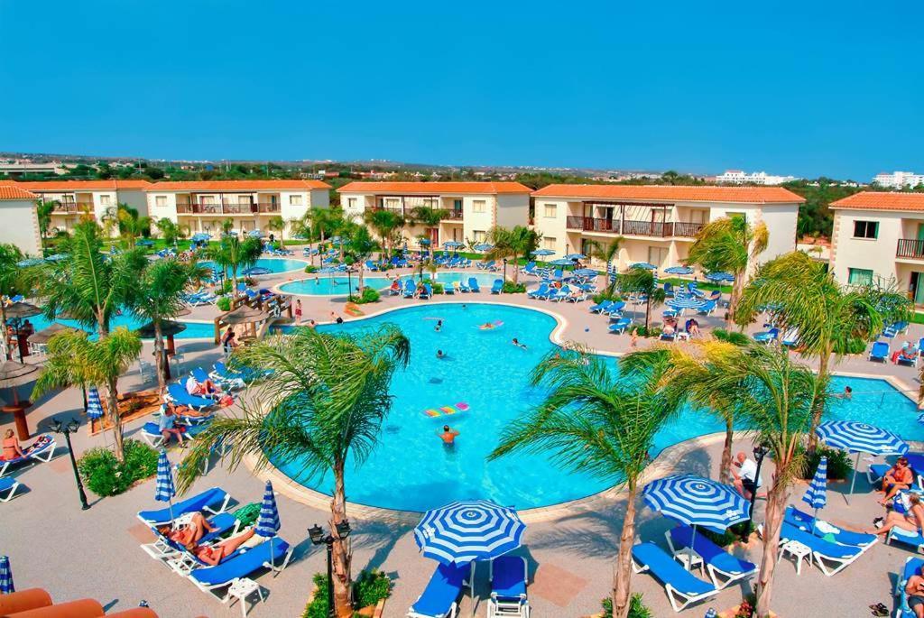 Junior Suite Pool View