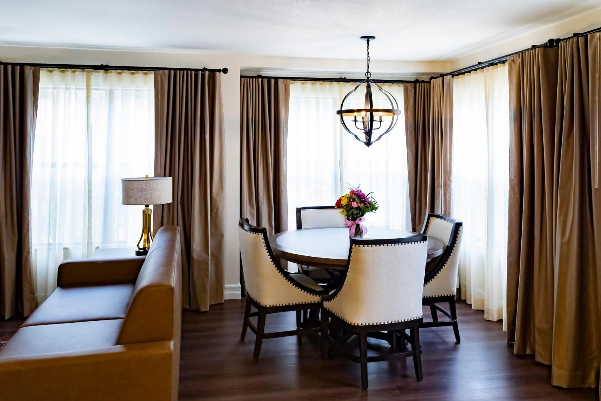 One Bedroom Deluxe Villa