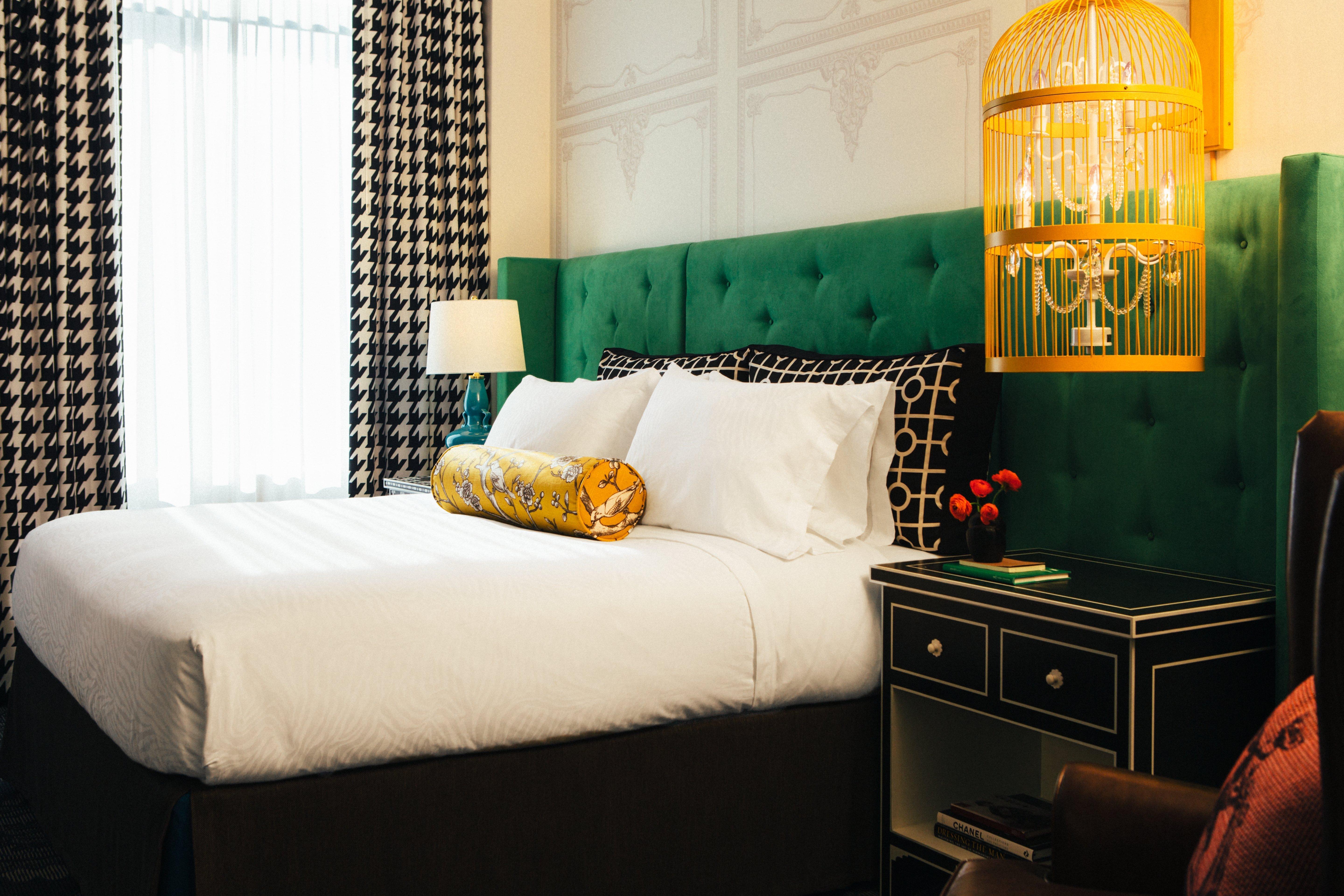 Essential King Room with Park View