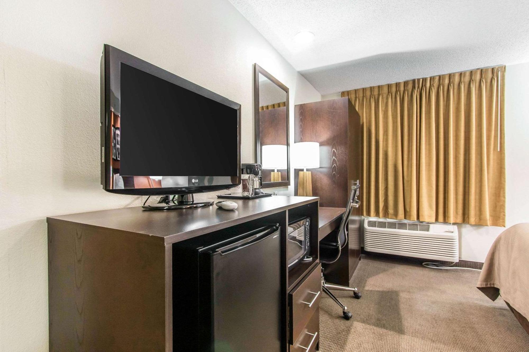 Queen Room Disability Access
