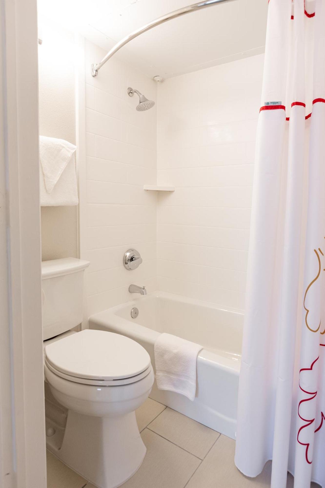 Two Bedroom King Suite Non Smoking