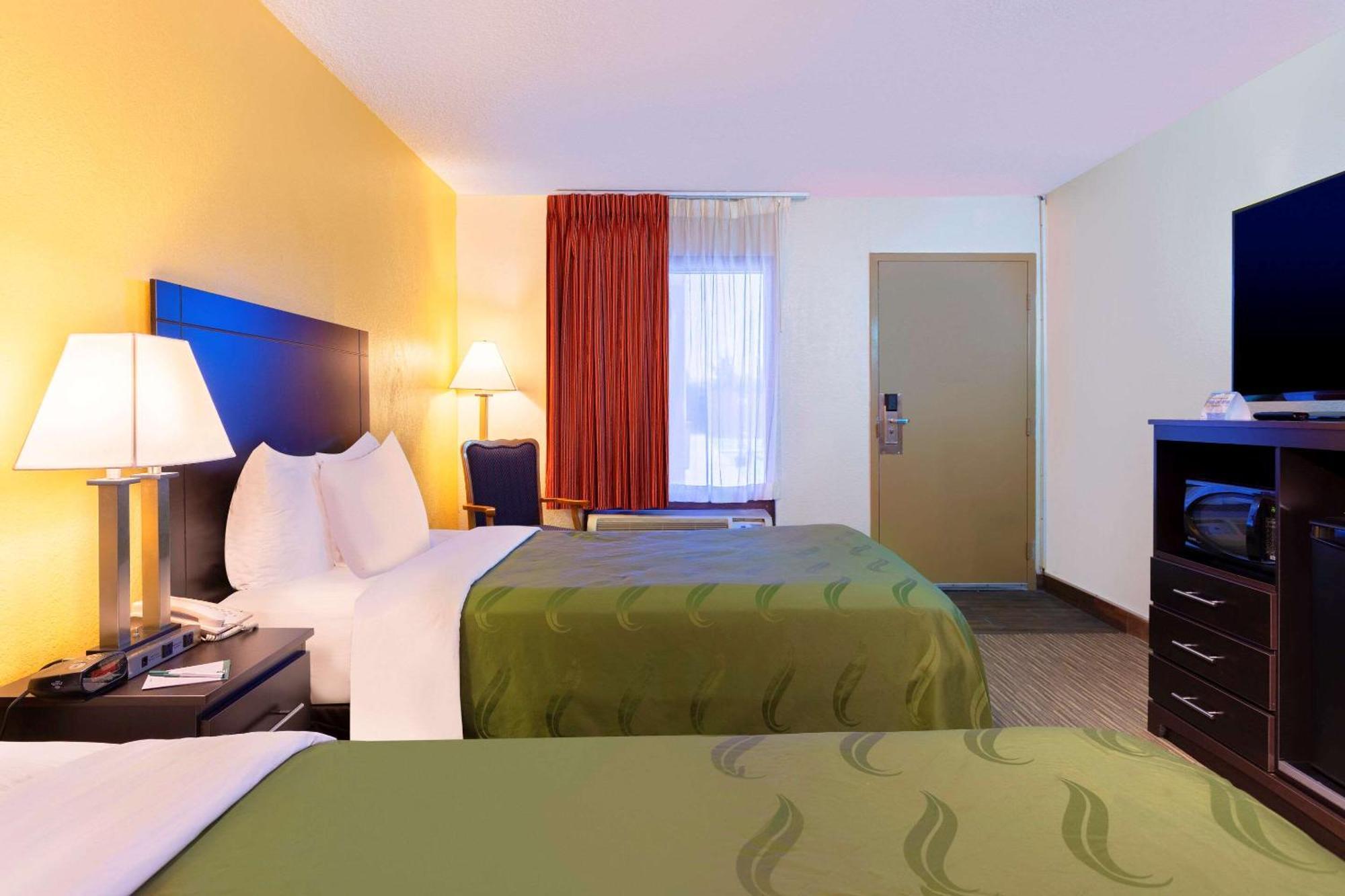 Double Room Two Double Beds Non-Smoking