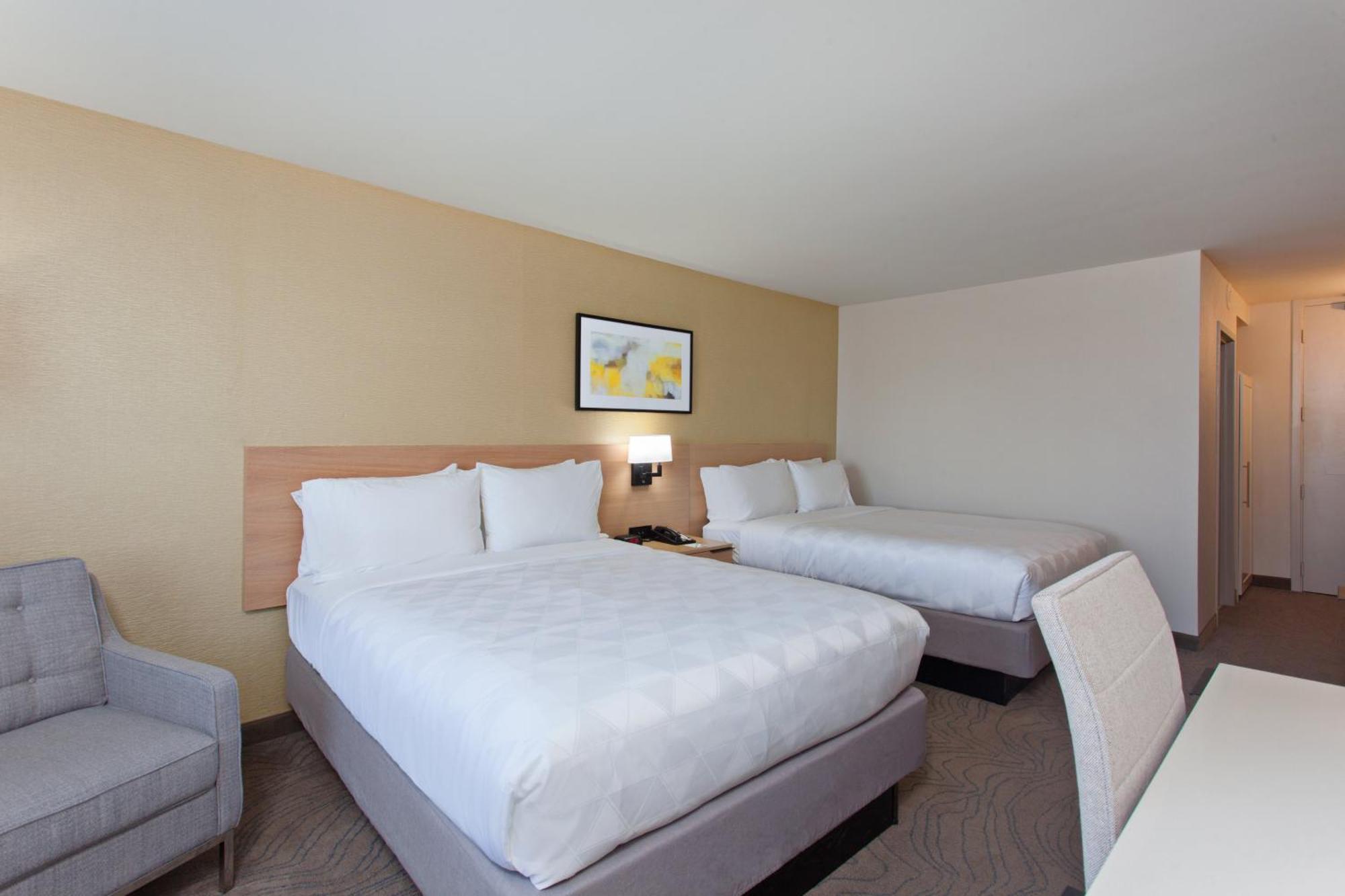 Premium Queen Room Two Queen Beds High Floor