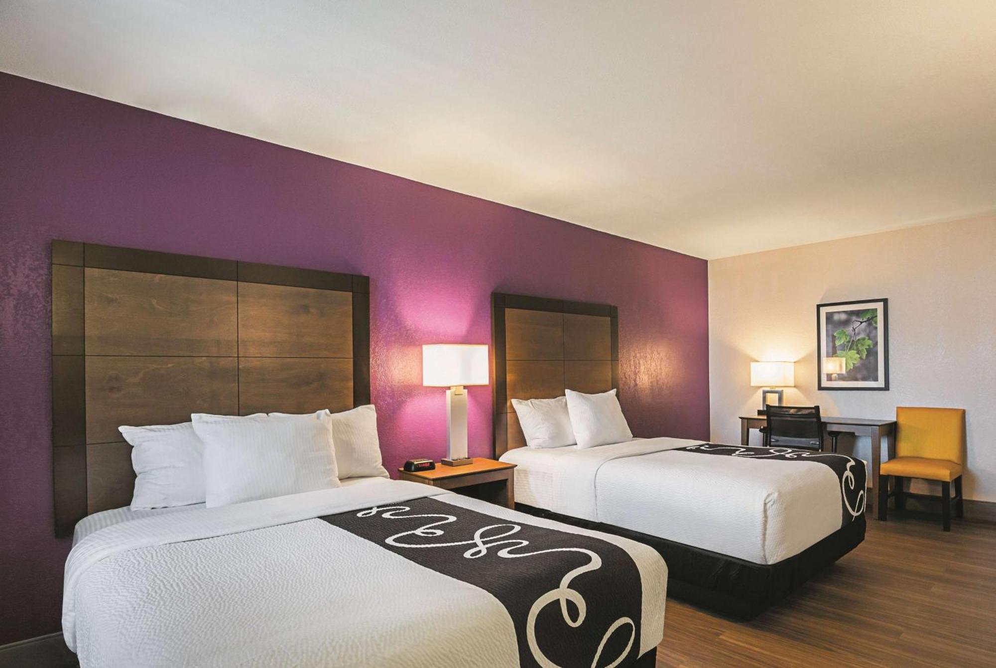 Two Double Beds - Non-Smoking