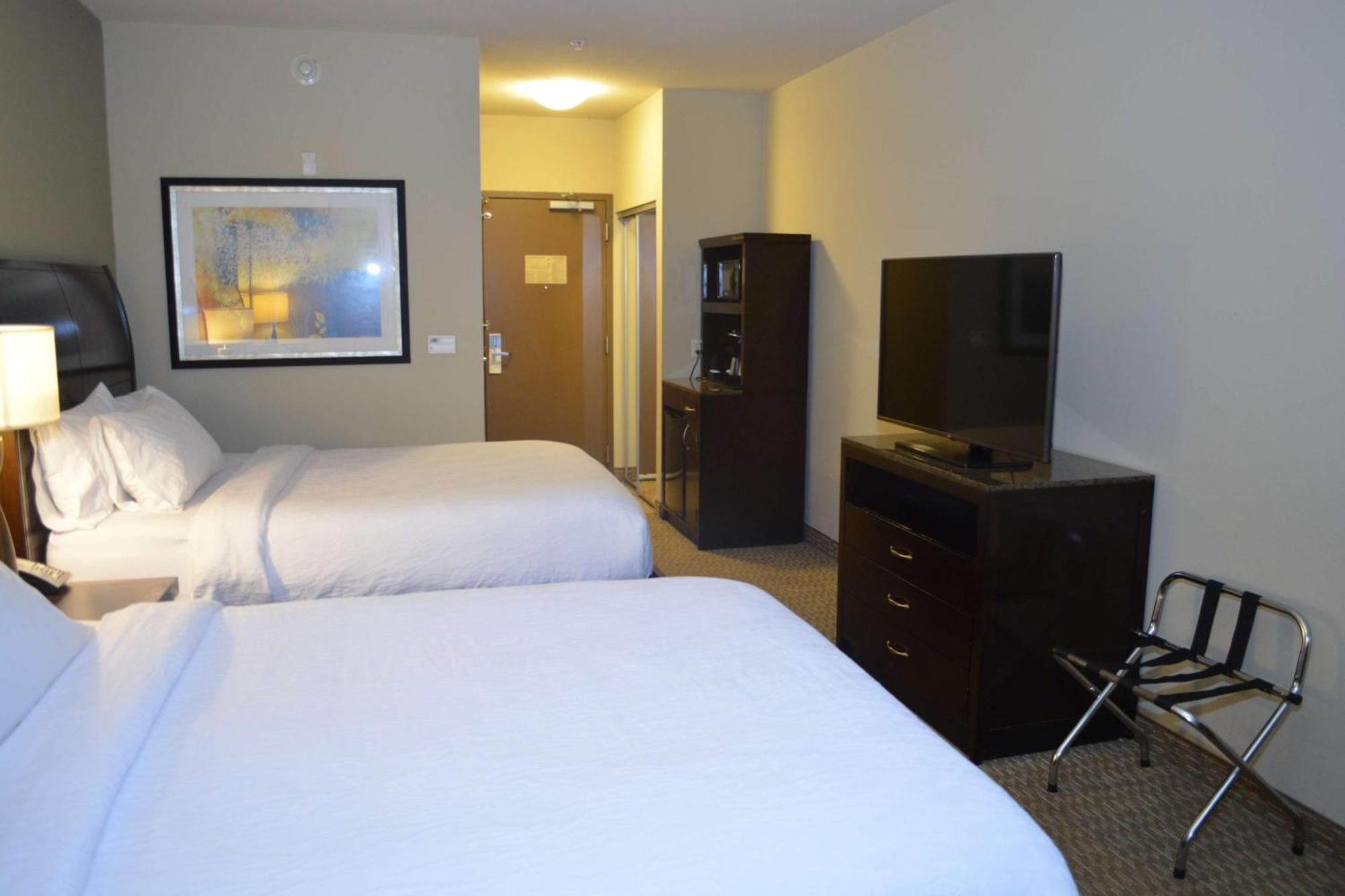 Queen Room Two Queen Beds