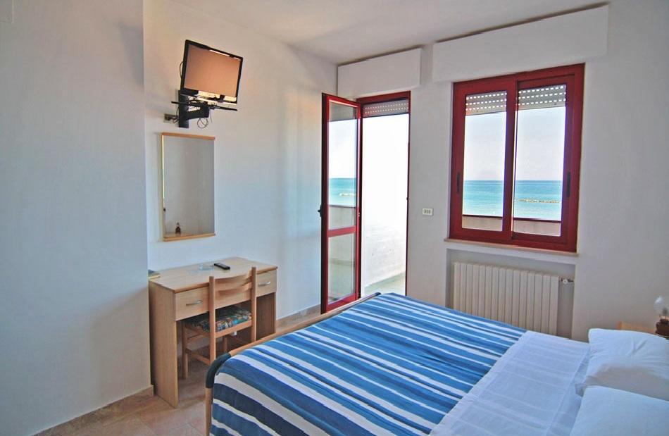 Double or Twin Room,127629966:JPEG