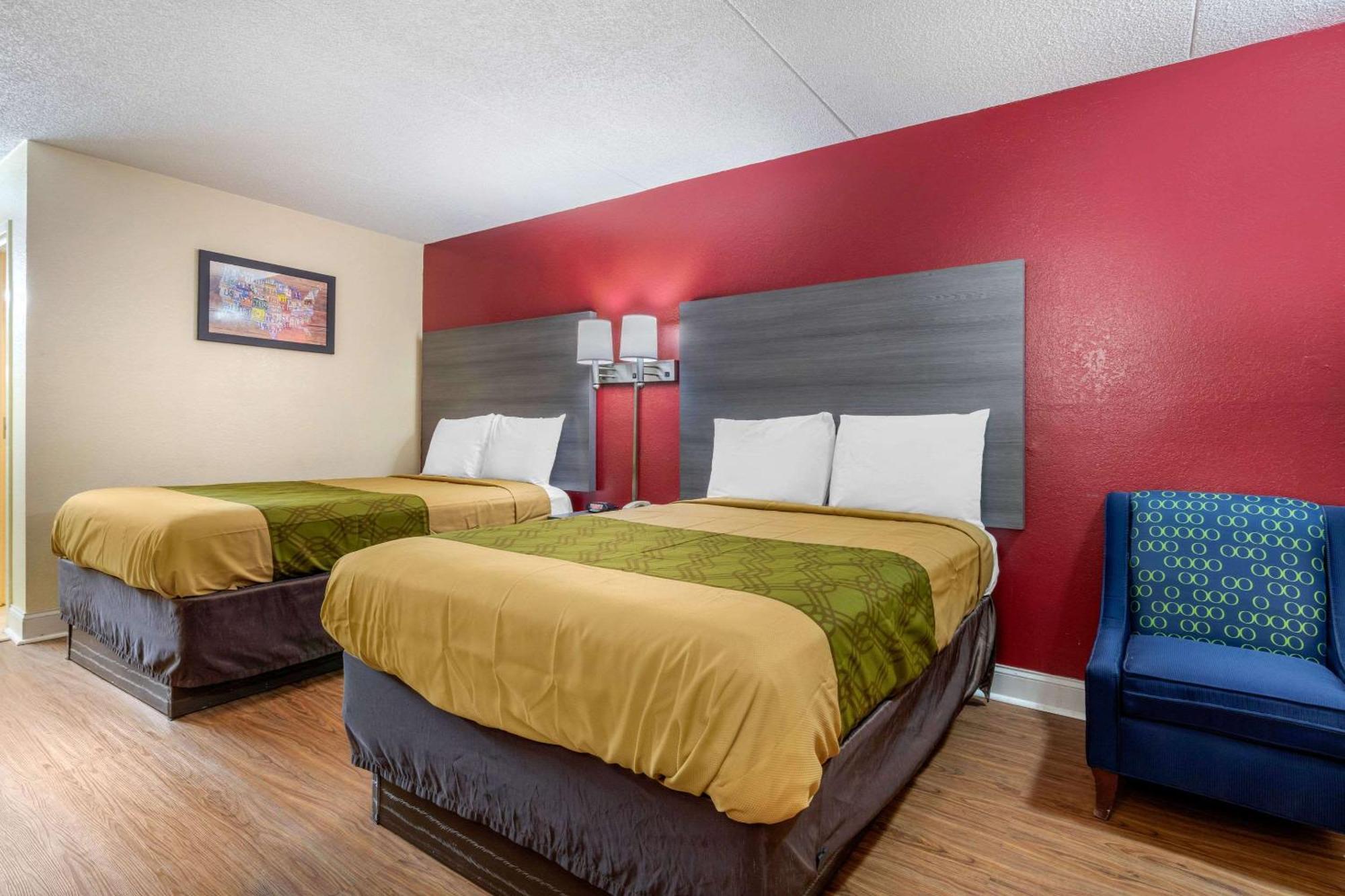 Double Room with Two Double Beds - Smoking