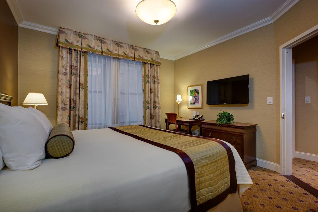 Suite Deluxe com 1 Quarto