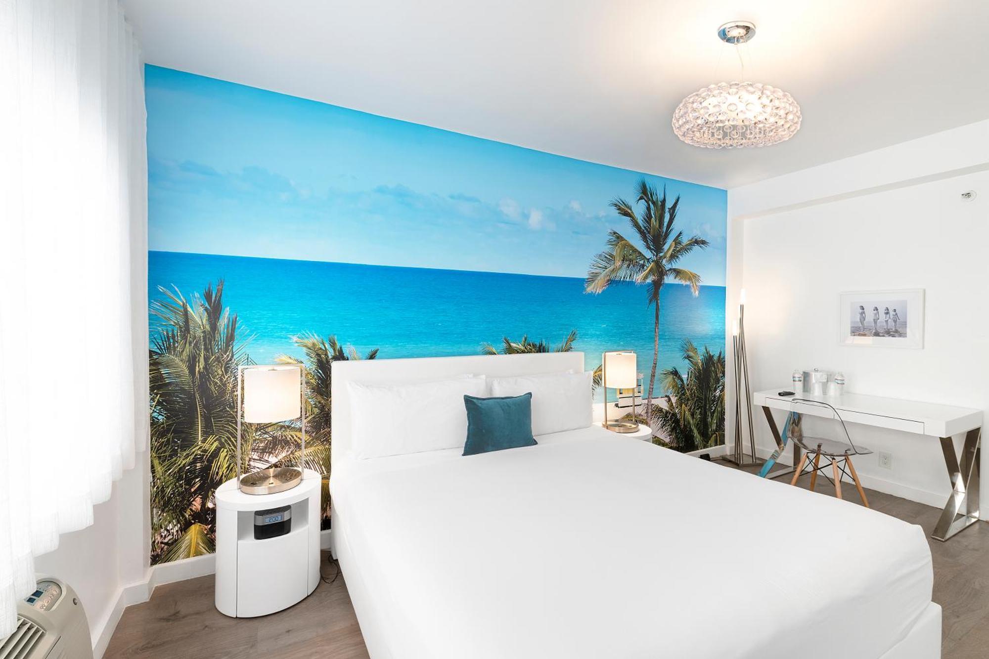 Traditionele Kamer met 1 Kingsize bed OF Traditionele Kamer met 1 Kingsize bed en Vouwbed