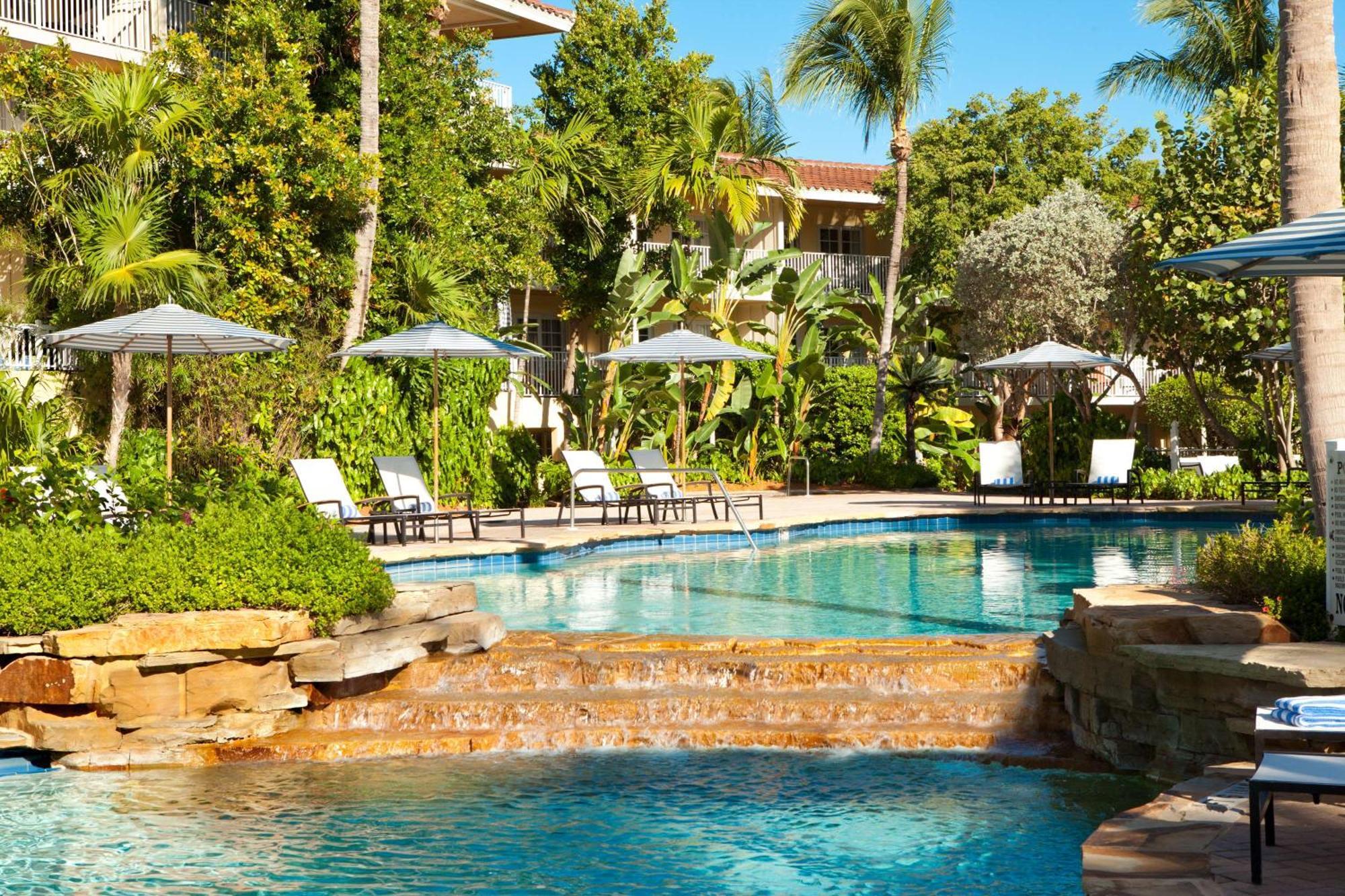 Queen Room Pool View