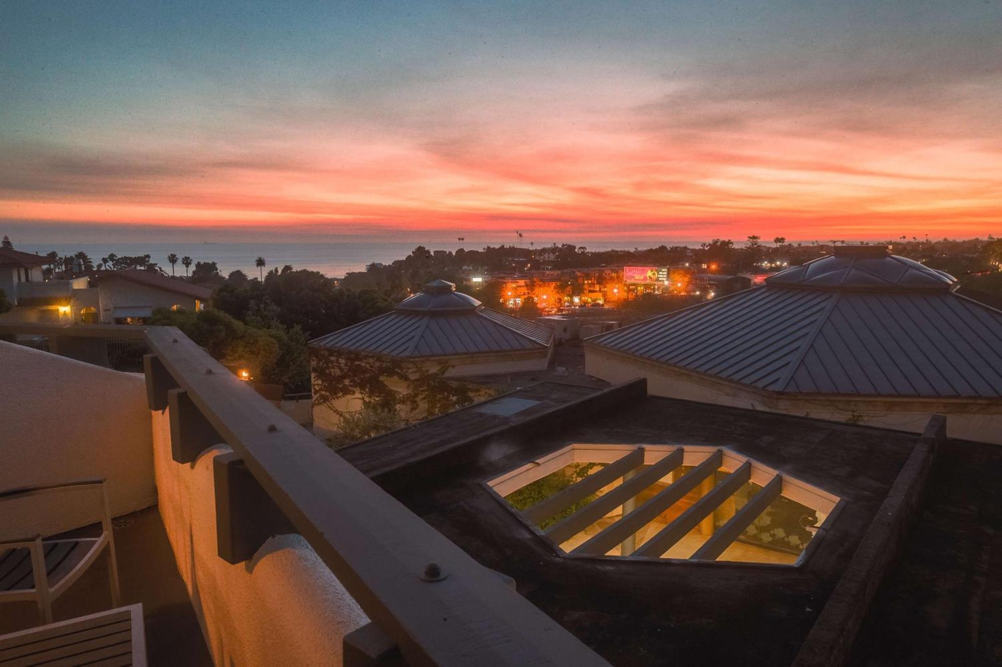 Swamis Peak Suite Ocean View