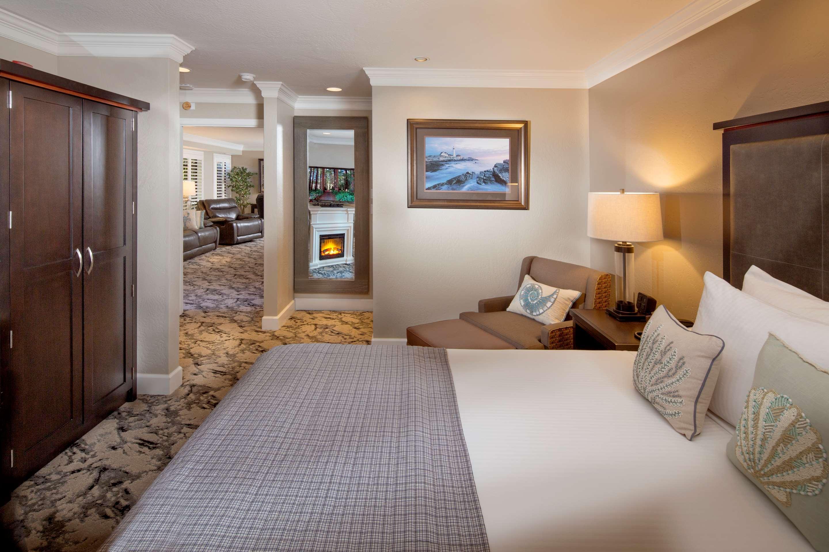 Two-Bedroom Apartment Private Patio