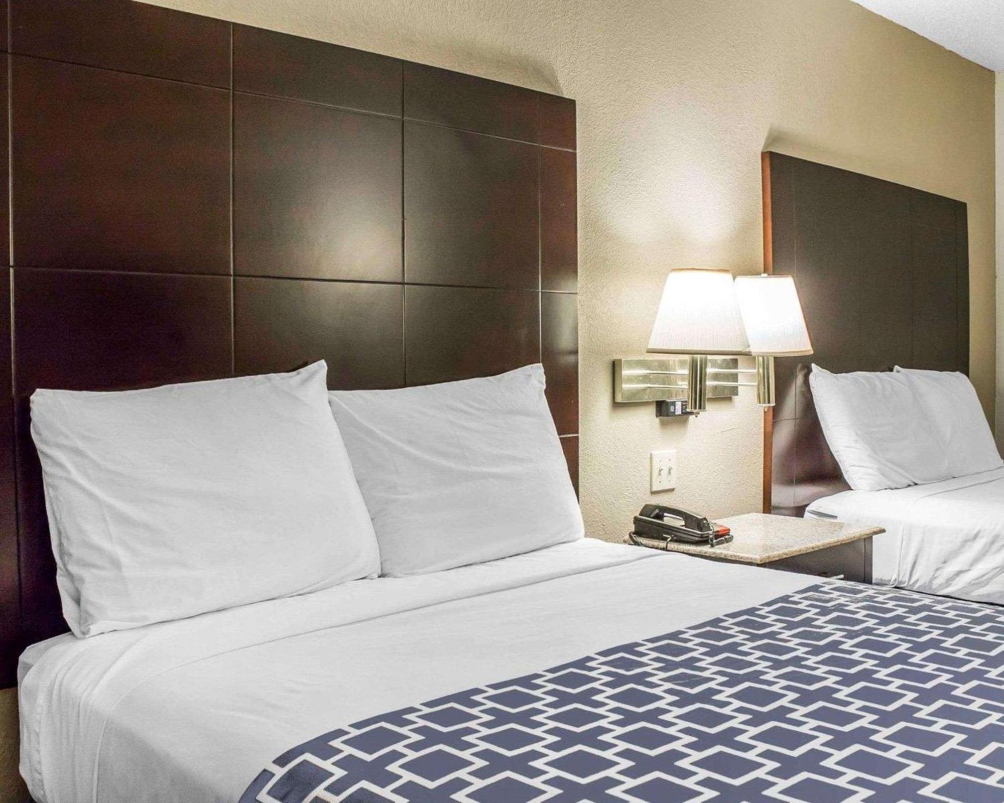 Double Room with Two Double Beds - Non-Smoking