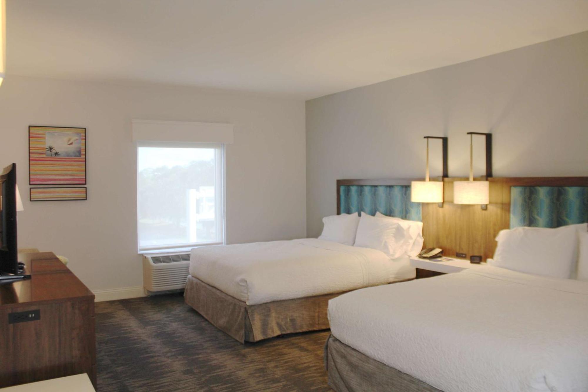 Room Two Queen Beds Non-Smoking