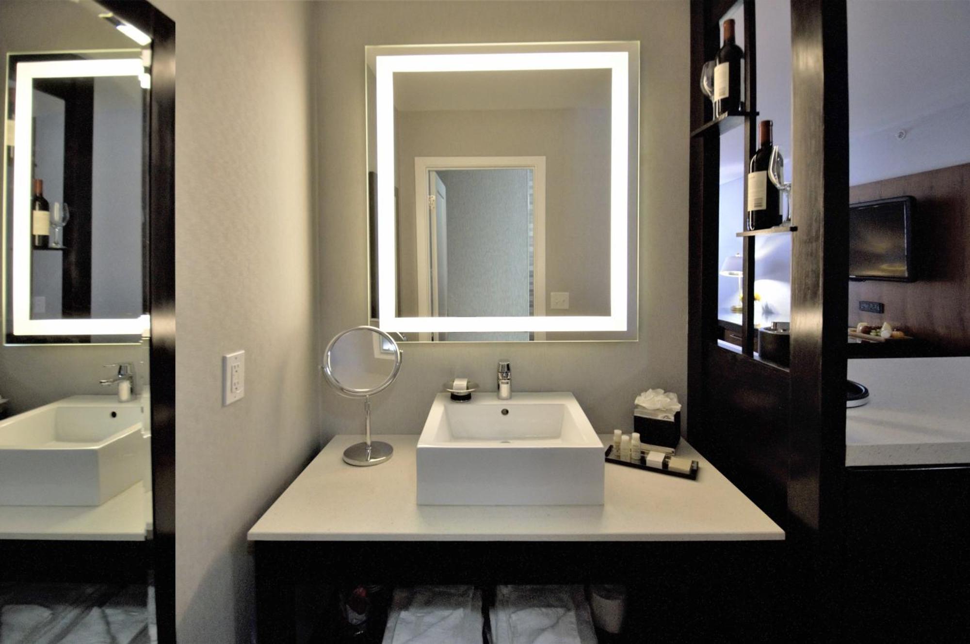 Standard Queen Room with Two Queen Beds,1163447208:JPEG