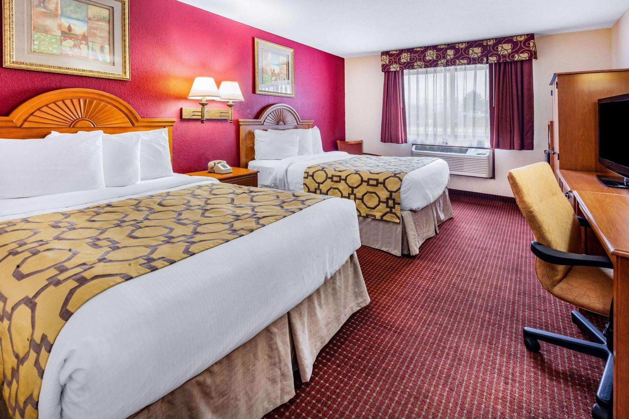 Double Room with Two Double Beds - Pet-Friendly - Mobility Accessible/Non-Smoking