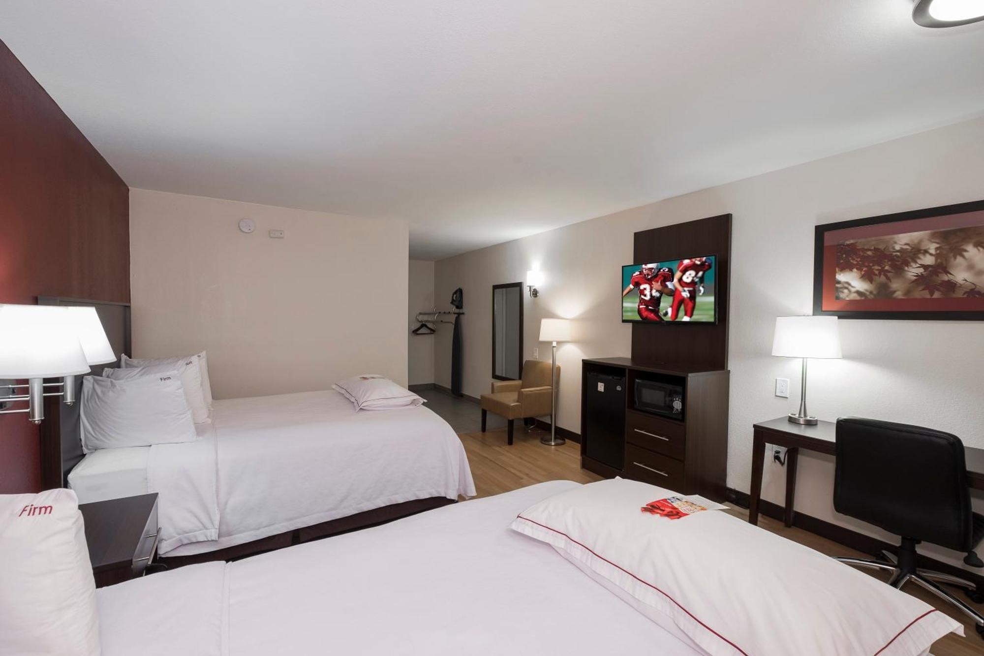 Premium Room Two Queen Beds Smoke