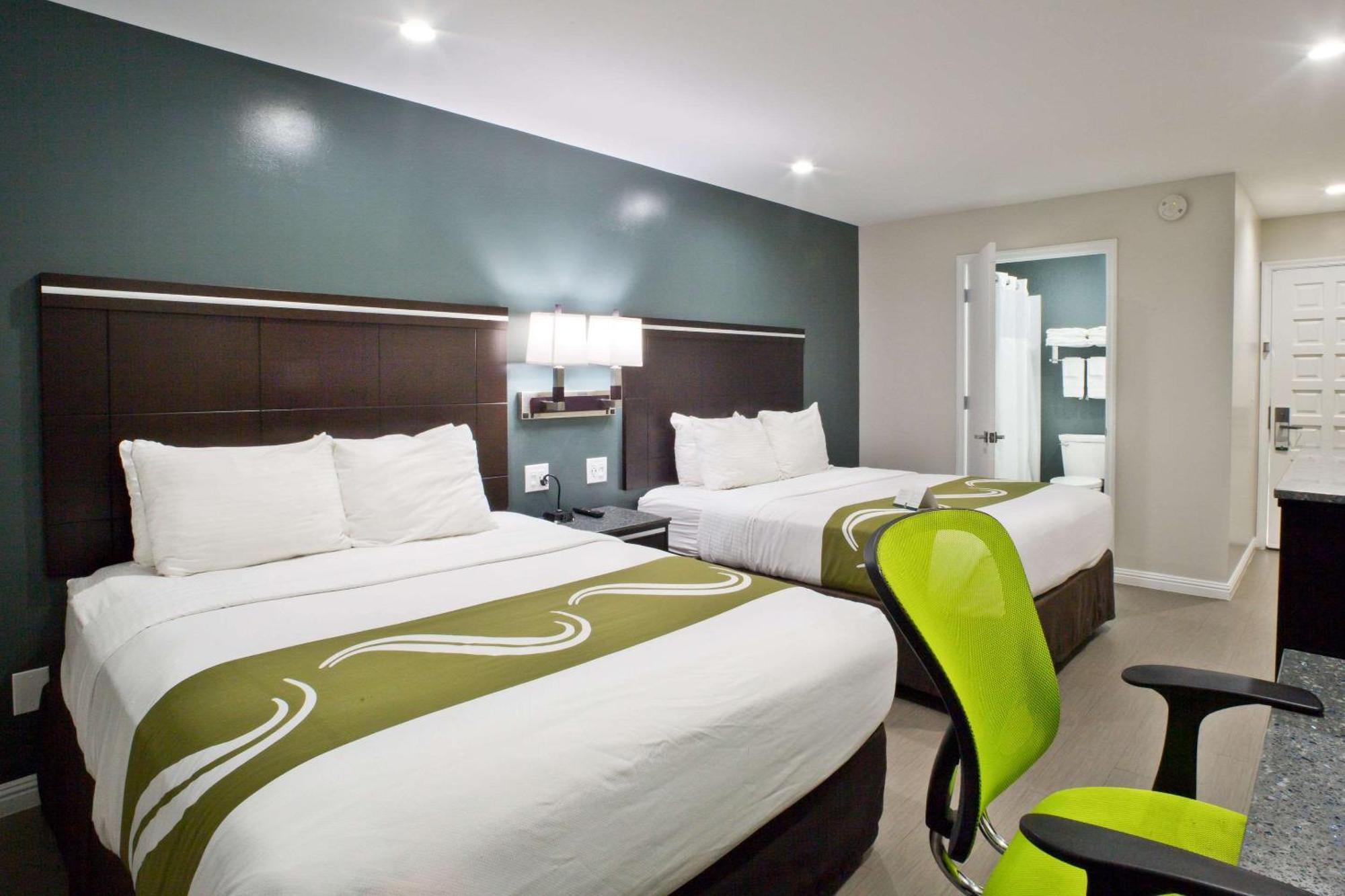 Queen Room Two Queen Beds Non-Smoking