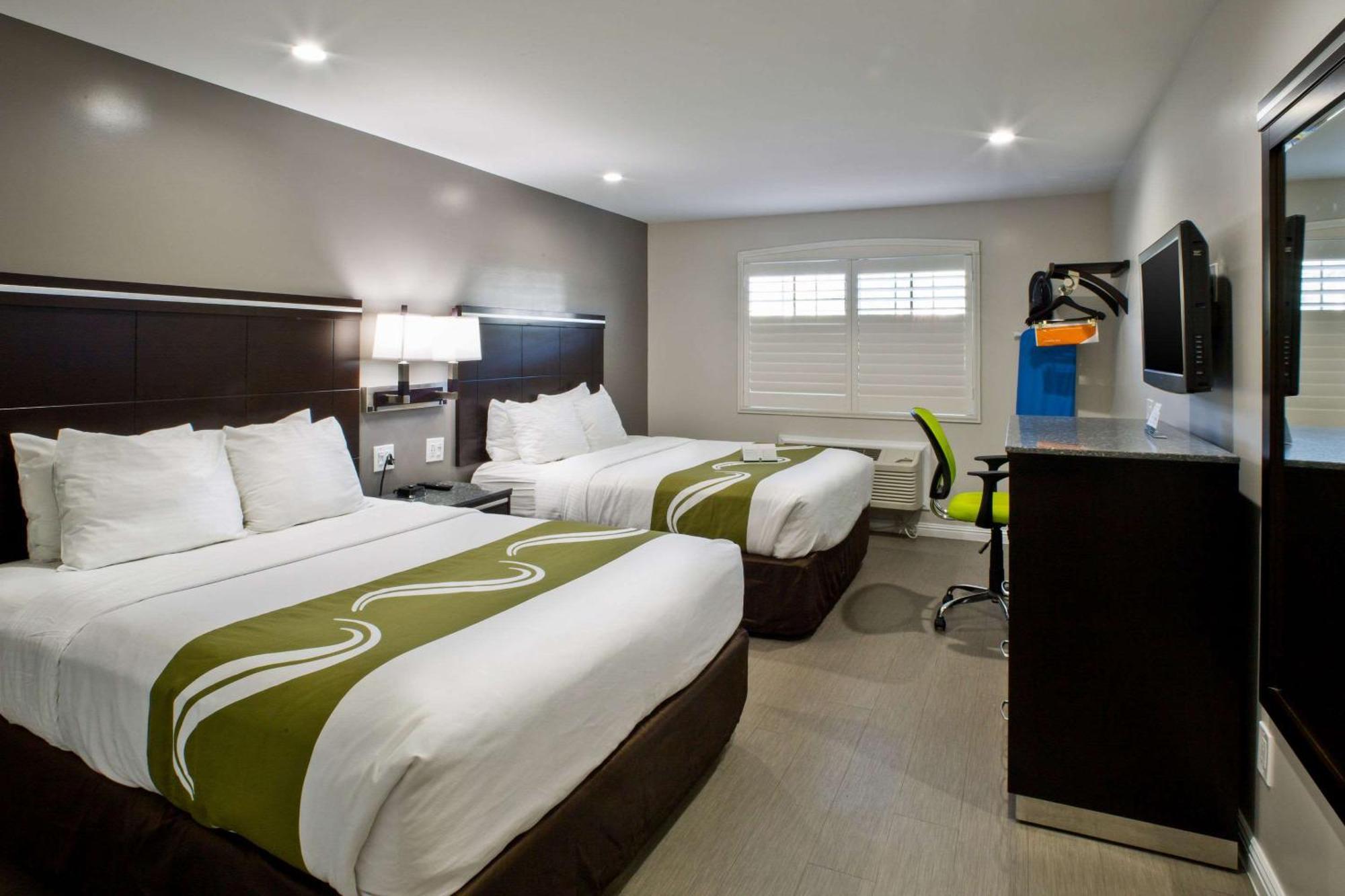 Queen Room Two Queen Beds Non-Smoking
