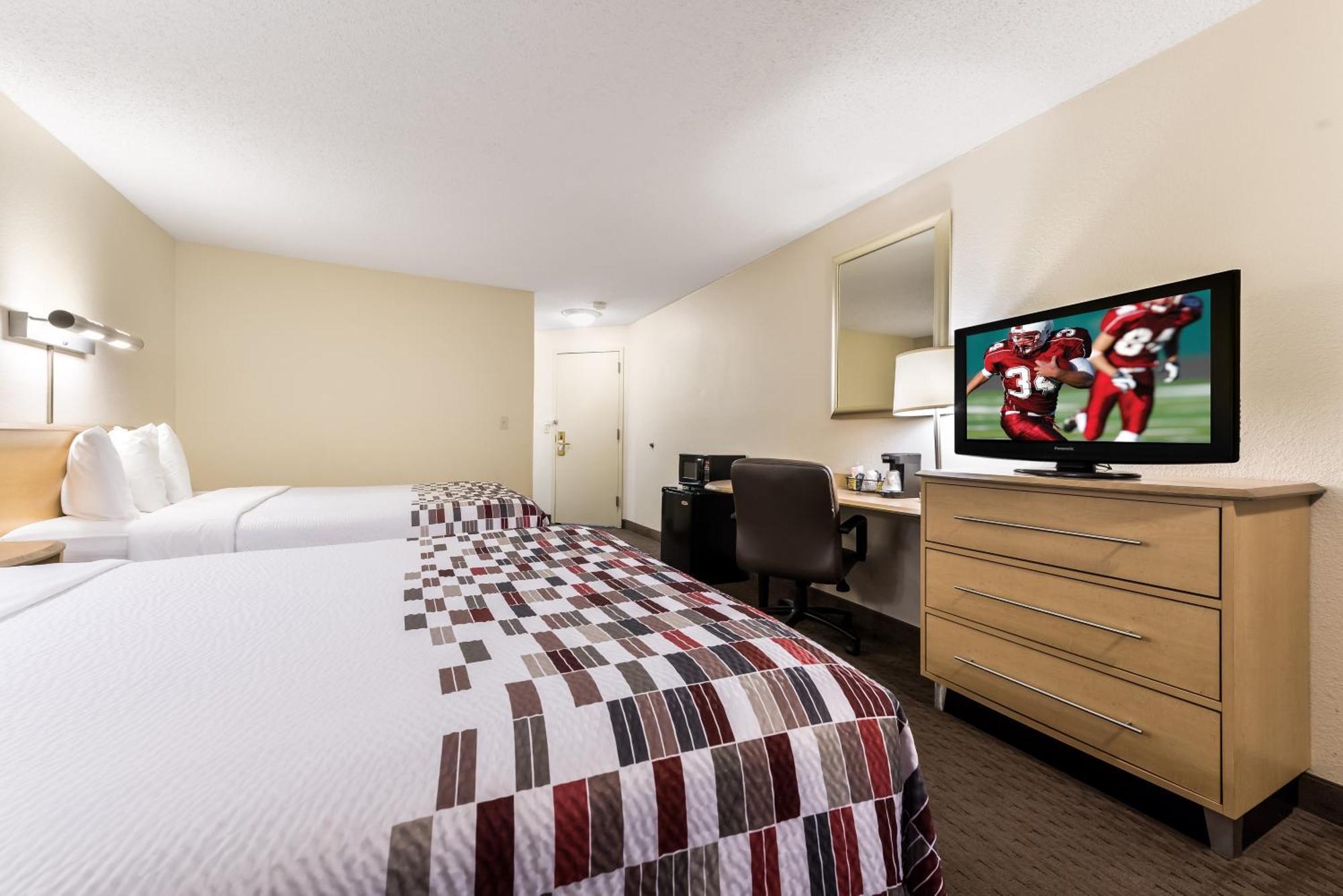 Superior Room with Two Double Beds Smoke Free