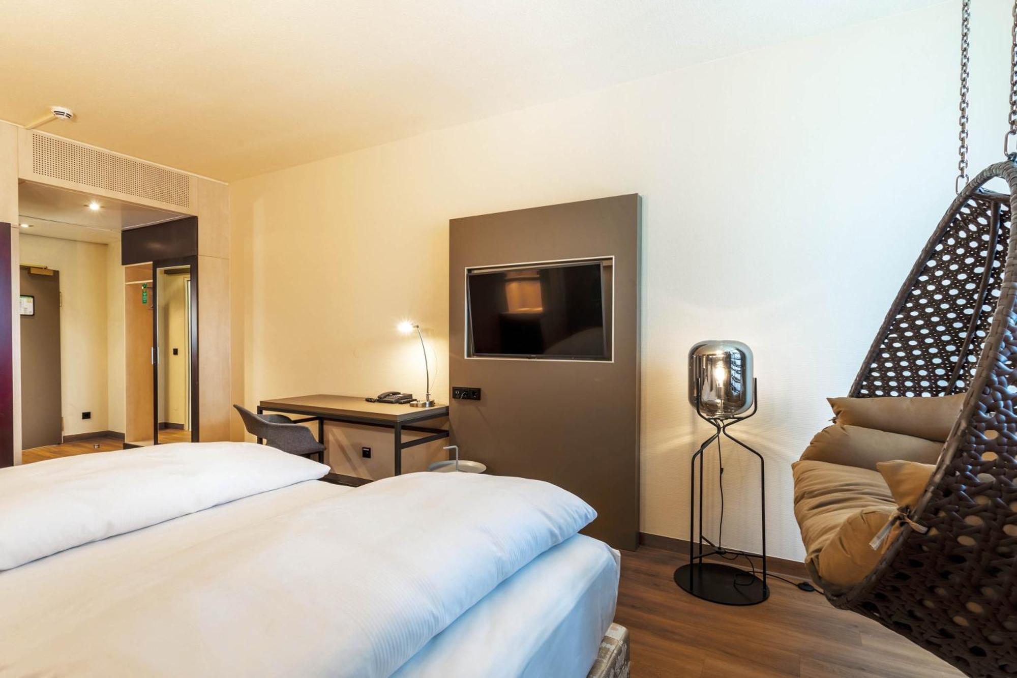 Superior Plus Room