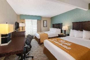 Queen Room Two Queen Beds Non-Smoking