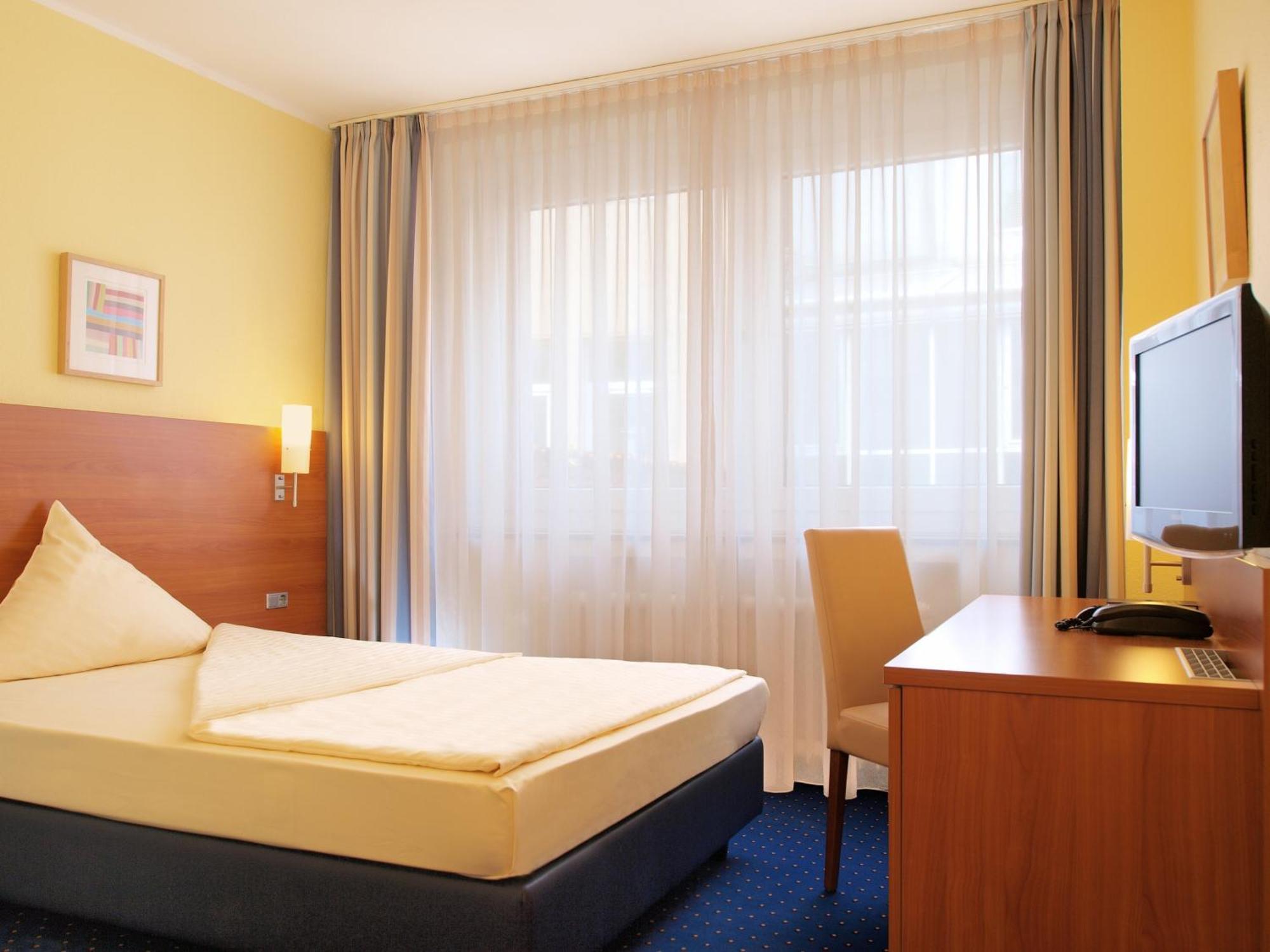 Comfort Single Room