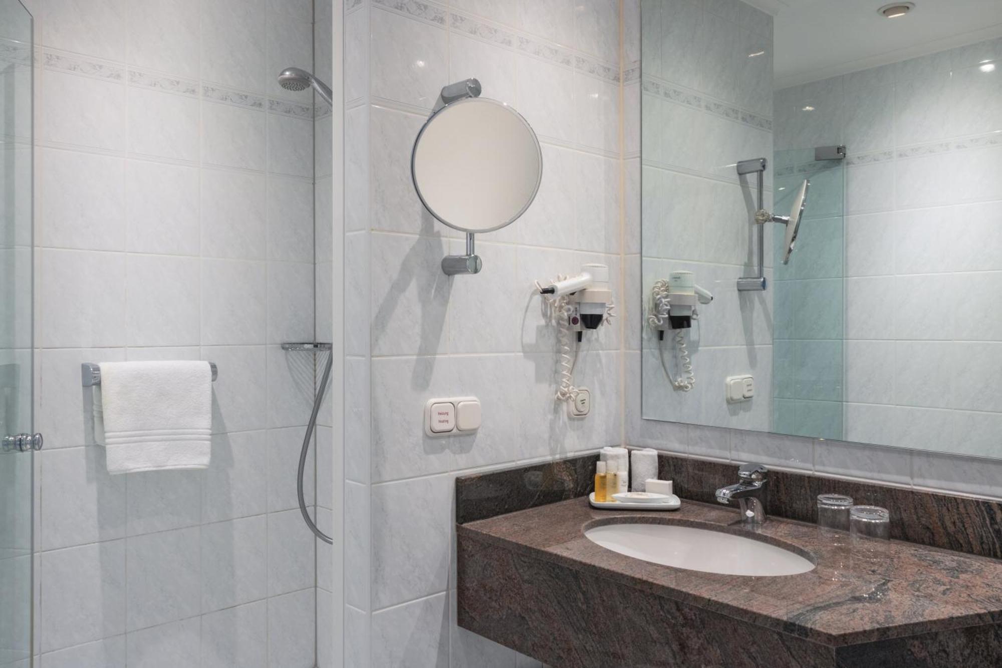 Standard Queen Room Furnished Balcony,1277081116:JPEG