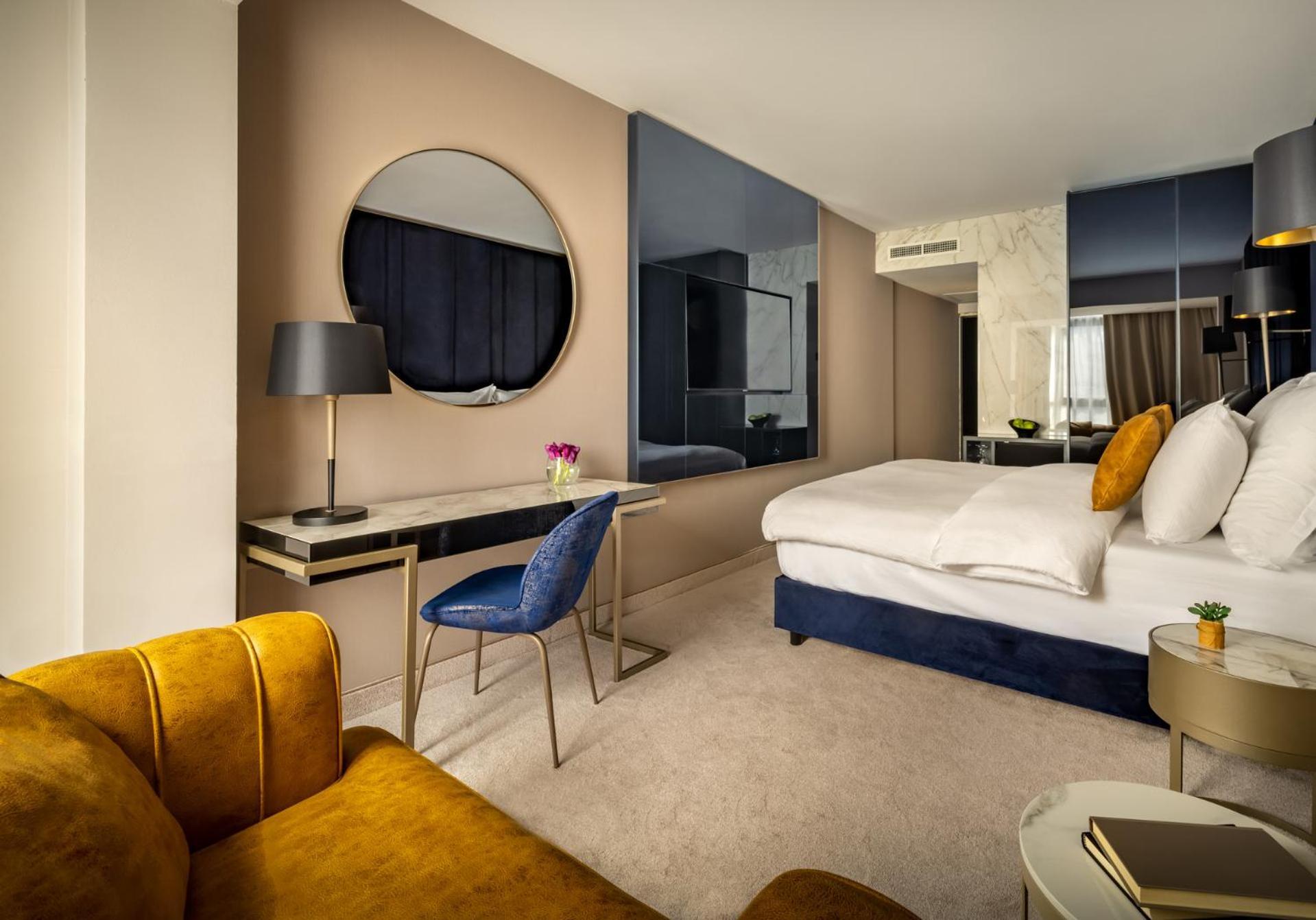 Superior Double or Twin Room Sea Side View